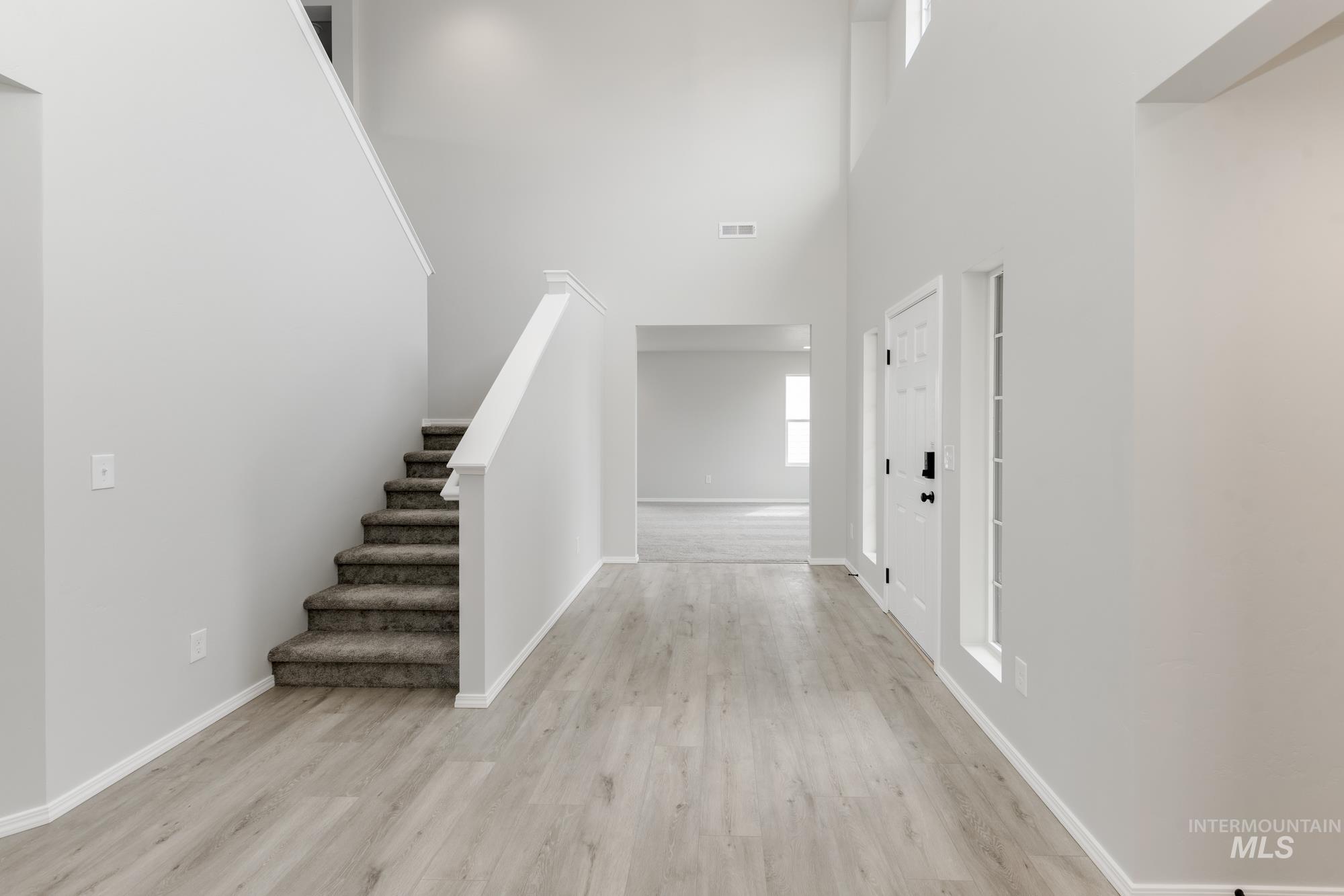 16860 Dunning Way, Caldwell, Idaho 83607, 4 Bedrooms, 3 Bathrooms, Residential For Sale, Price $519,990,MLS 98936935