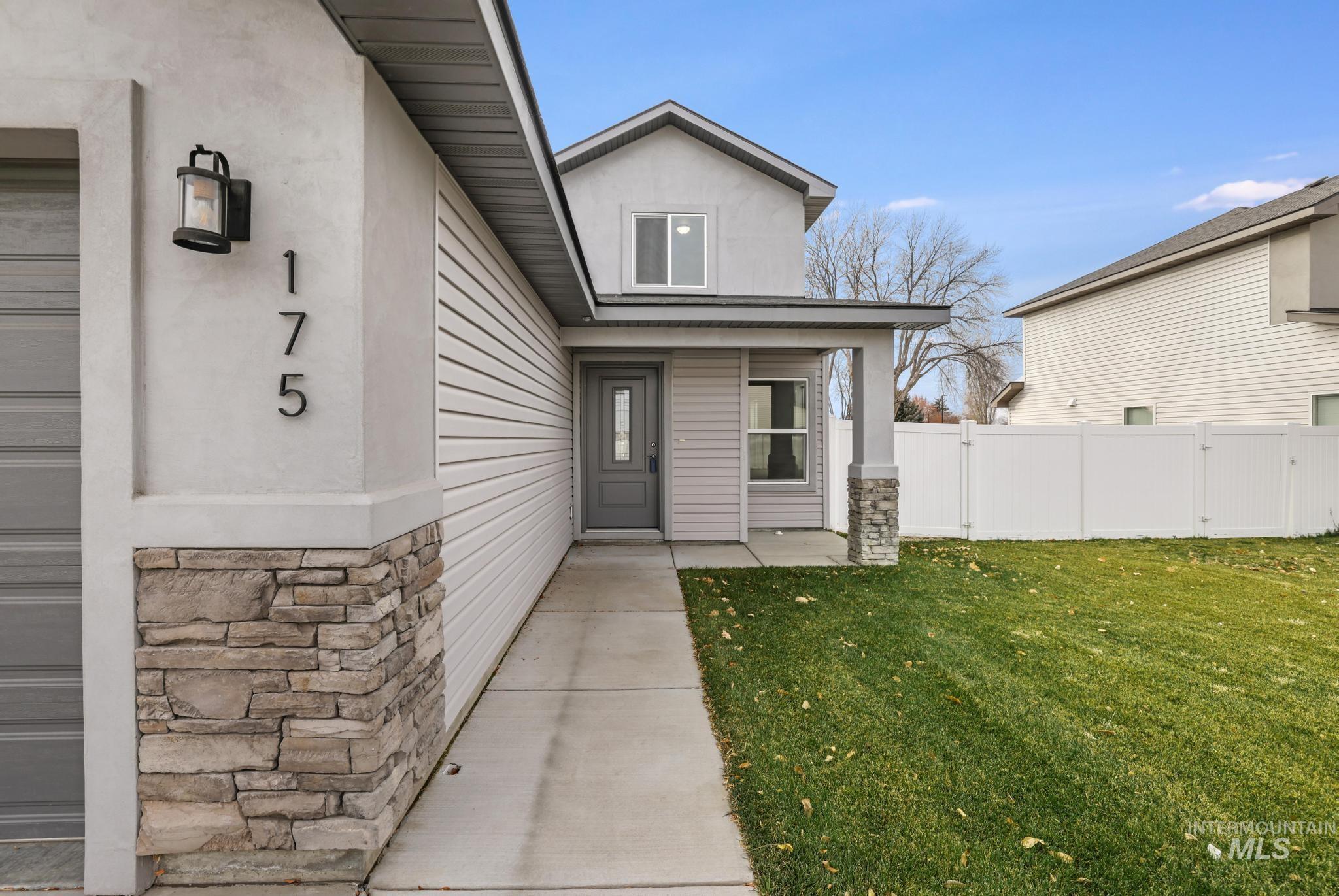 175 Woody Way, Jerome, Idaho 83338, 4 Bedrooms, 2.5 Bathrooms, Residential For Sale, Price $359,000,MLS 98937645