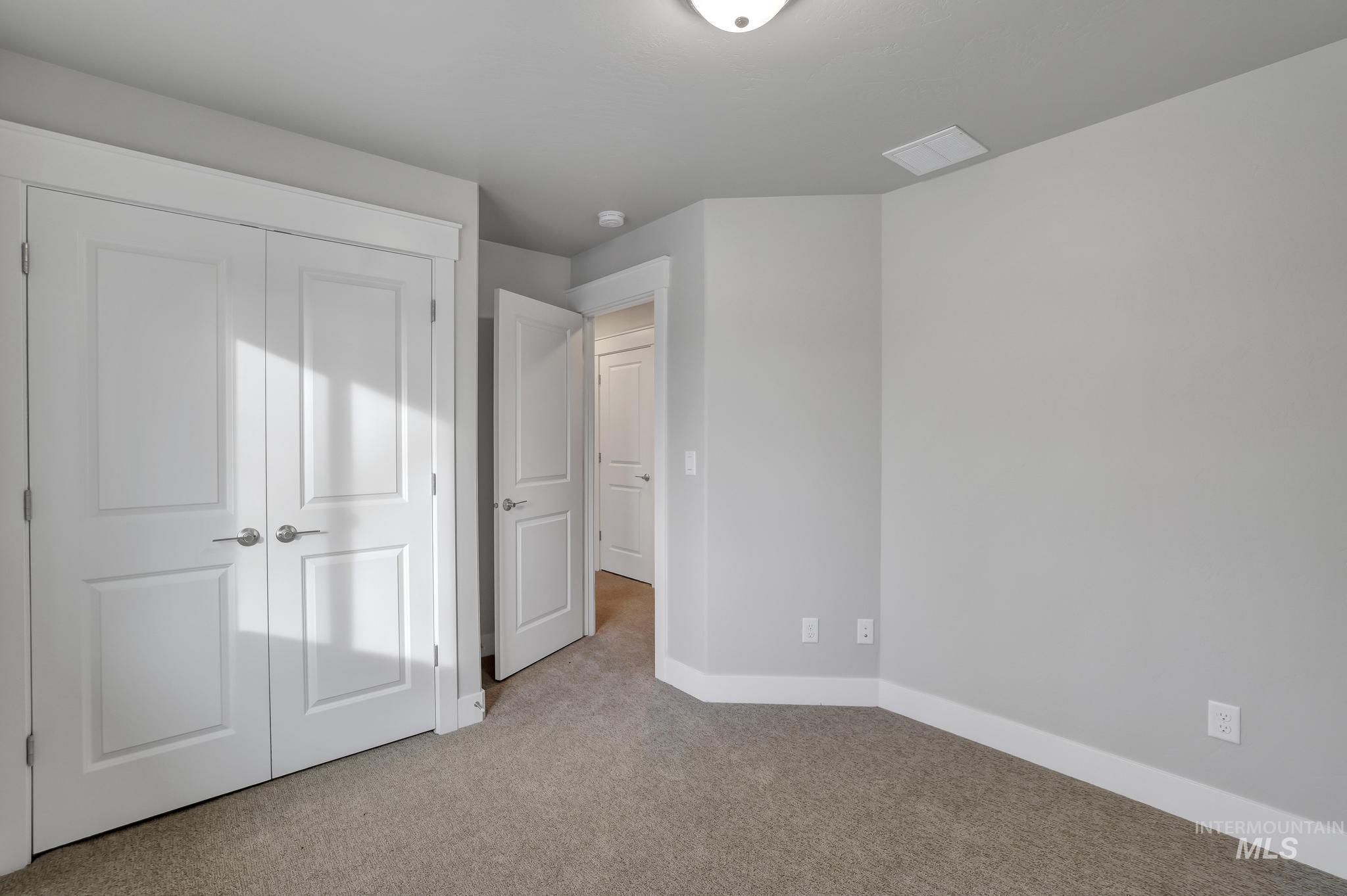 175 Woody Way, Jerome, Idaho 83338, 4 Bedrooms, 2.5 Bathrooms, Residential For Sale, Price $359,000,MLS 98937645