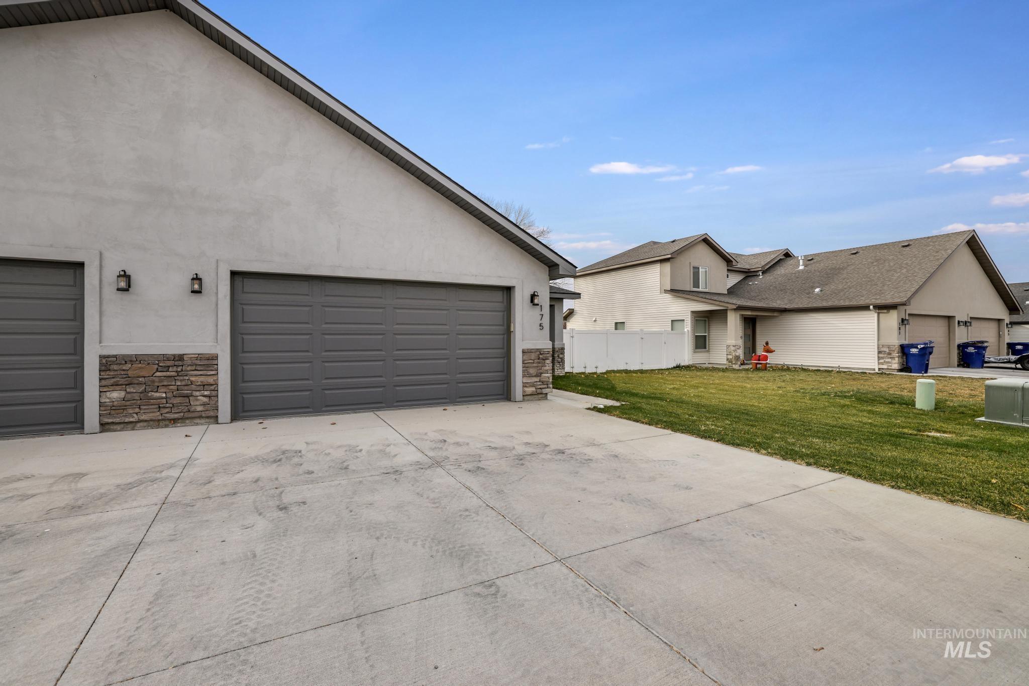 175 Woody Way, Jerome, Idaho 83338, 4 Bedrooms, 2.5 Bathrooms, Residential For Sale, Price $359,000,MLS 98937645