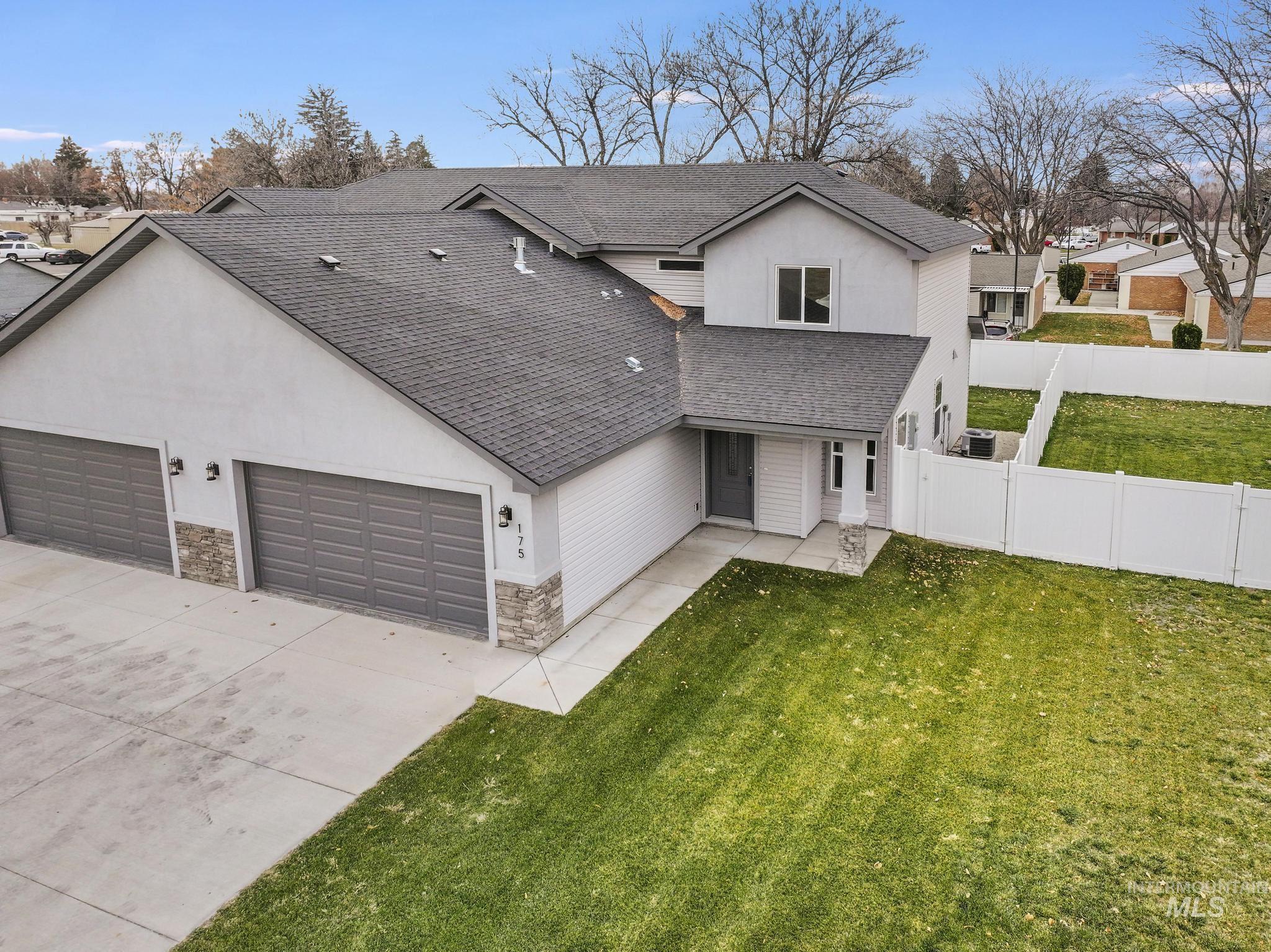 175 Woody Way, Jerome, Idaho 83338, 4 Bedrooms, 2.5 Bathrooms, Residential For Sale, Price $359,000,MLS 98937645