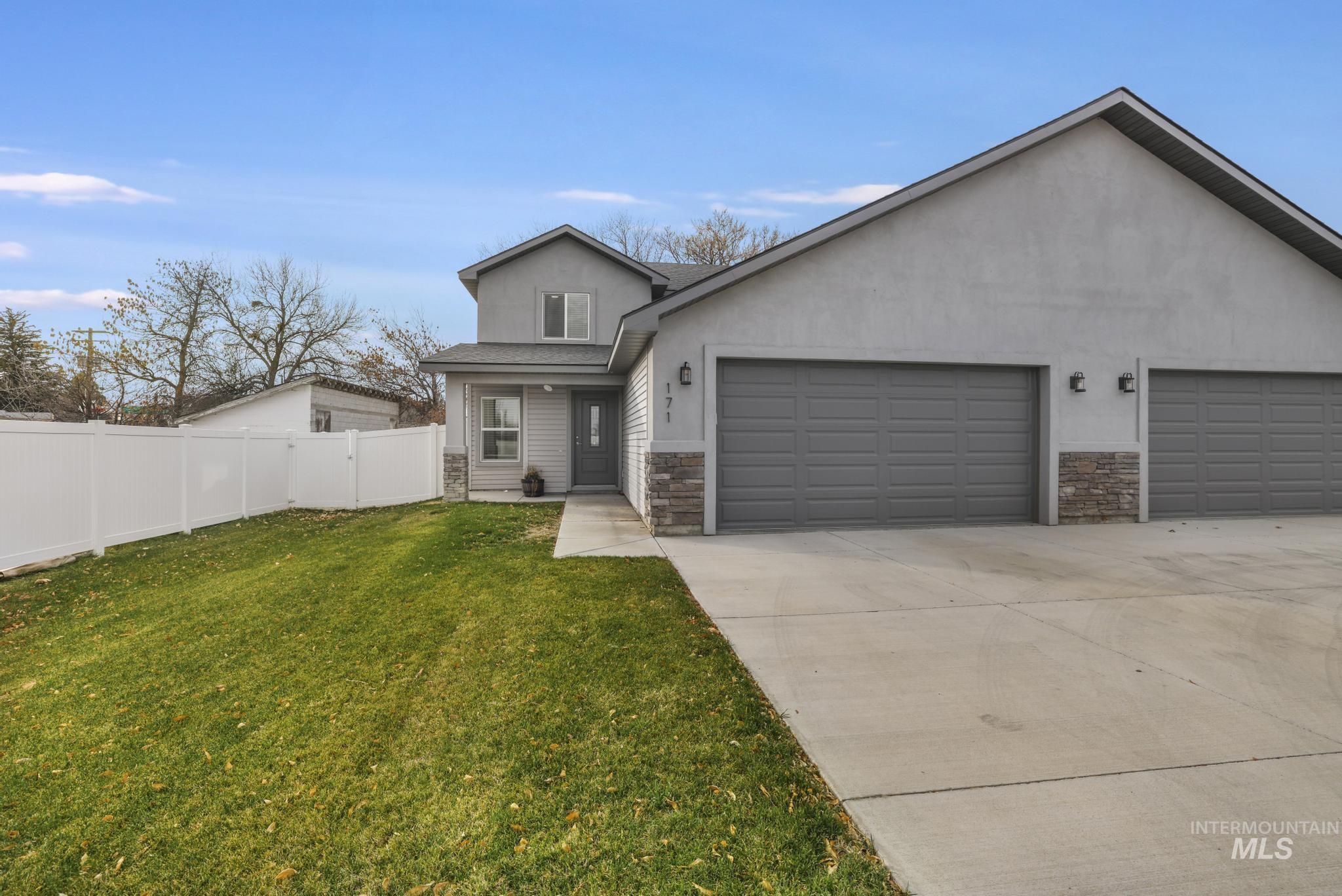 171 Woody Way, Jerome, Idaho 83338, 4 Bedrooms, 2.5 Bathrooms, Residential For Sale, Price $359,900,MLS 98937646