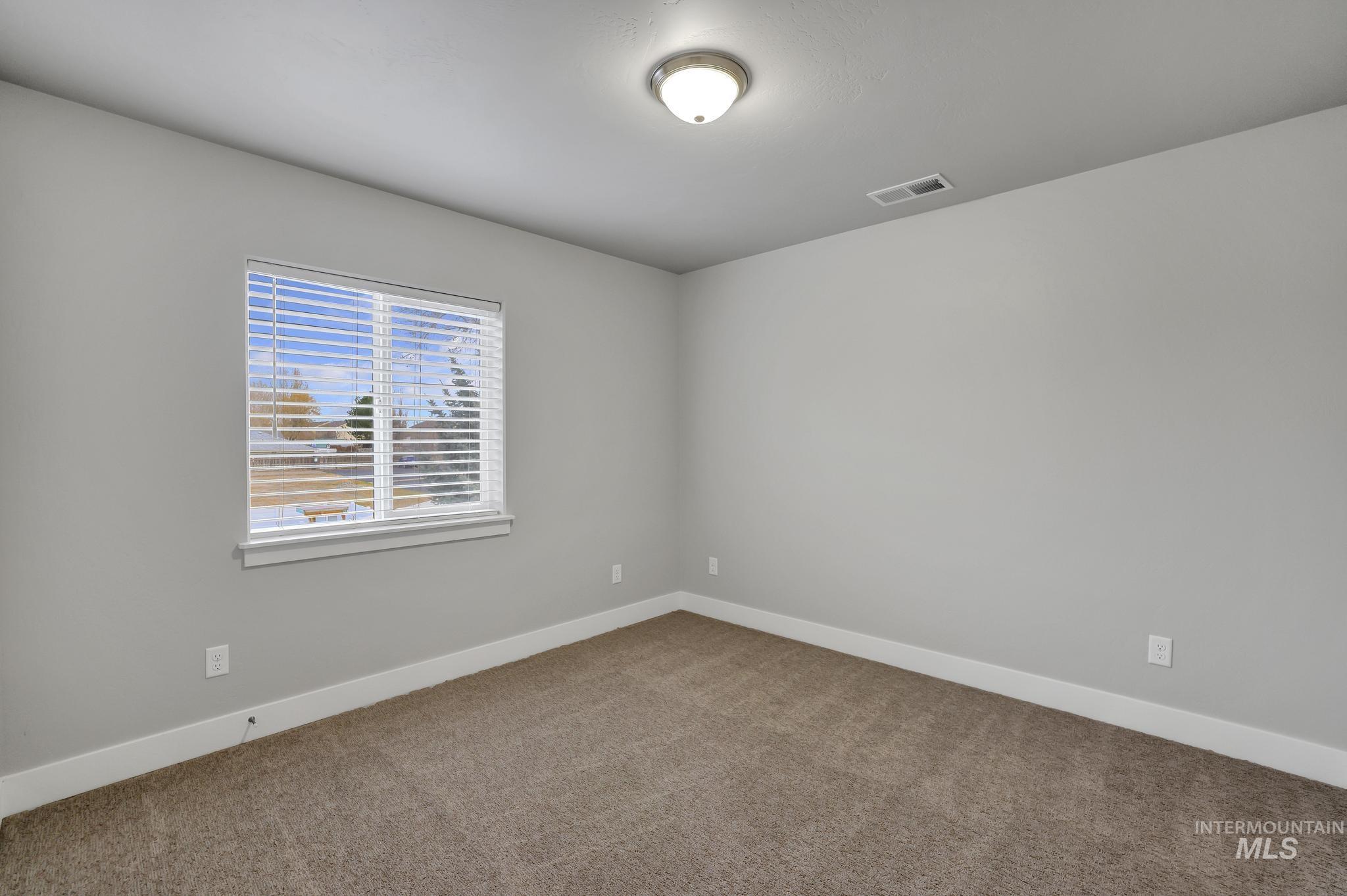 171 Woody Way, Jerome, Idaho 83338, 4 Bedrooms, 2.5 Bathrooms, Residential For Sale, Price $359,900,MLS 98937646