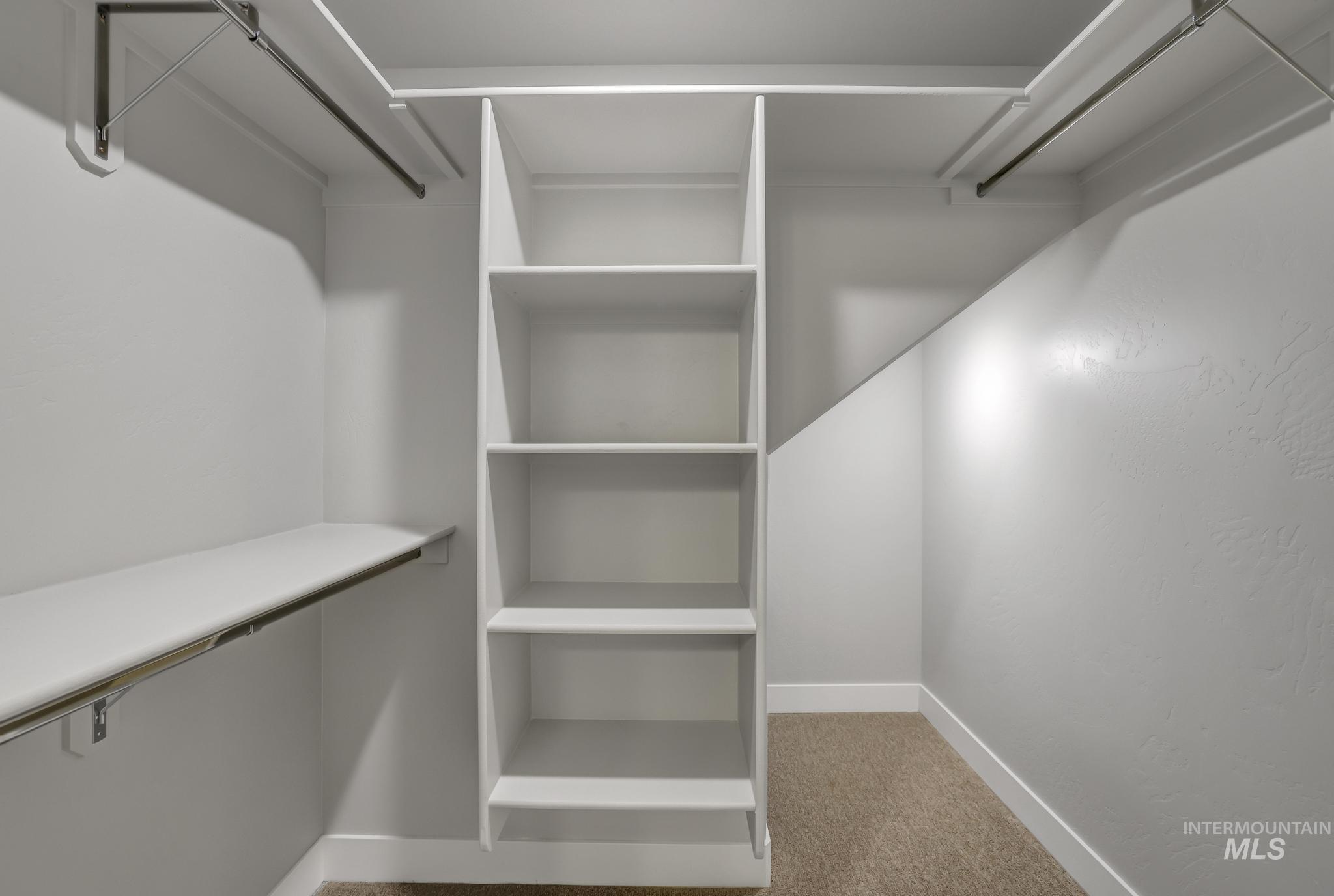 171 Woody Way, Jerome, Idaho 83338, 4 Bedrooms, 2.5 Bathrooms, Residential For Sale, Price $359,900,MLS 98937646