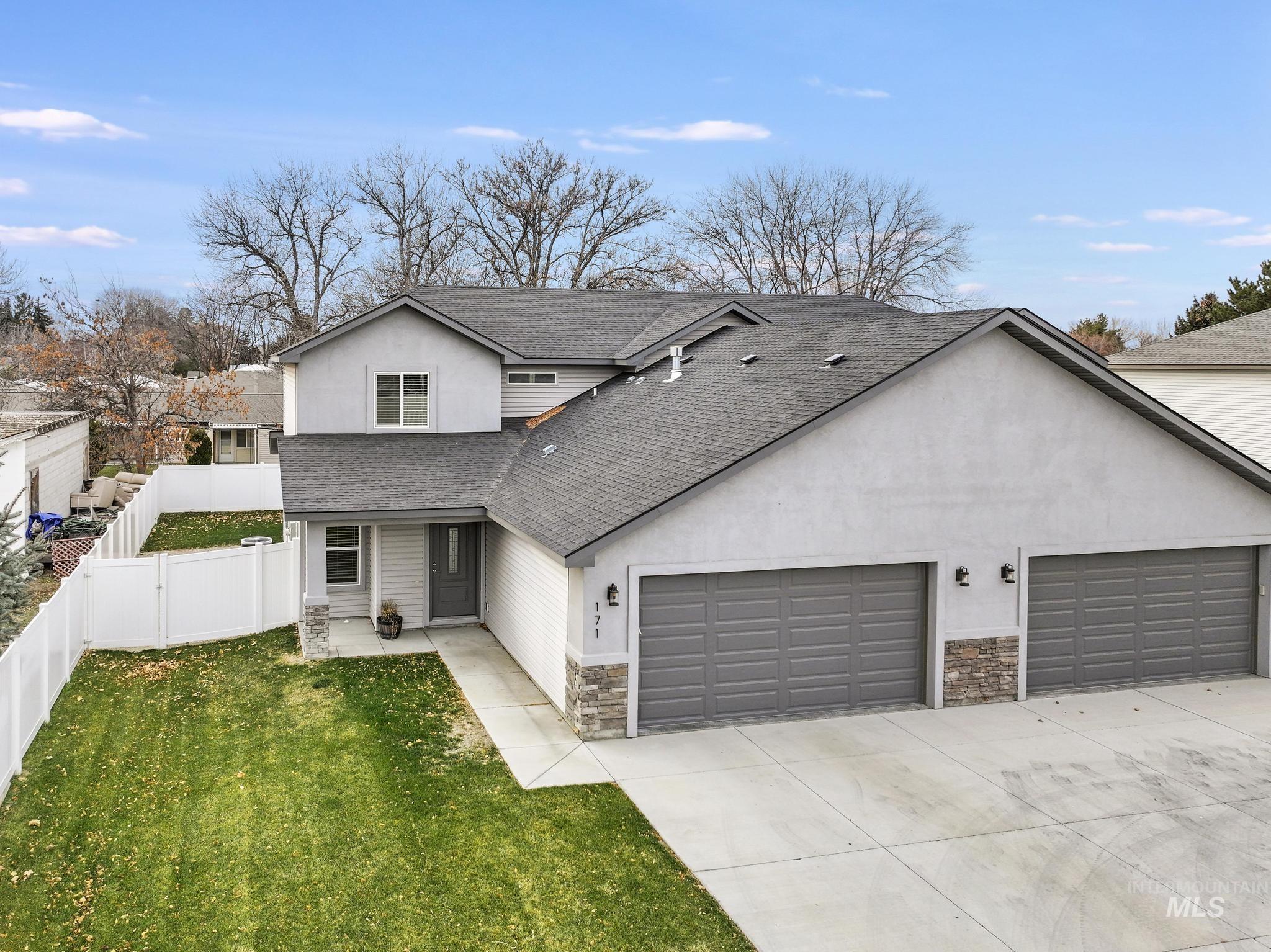 171 Woody Way, Jerome, Idaho 83338, 4 Bedrooms, 2.5 Bathrooms, Residential For Sale, Price $359,900,MLS 98937646