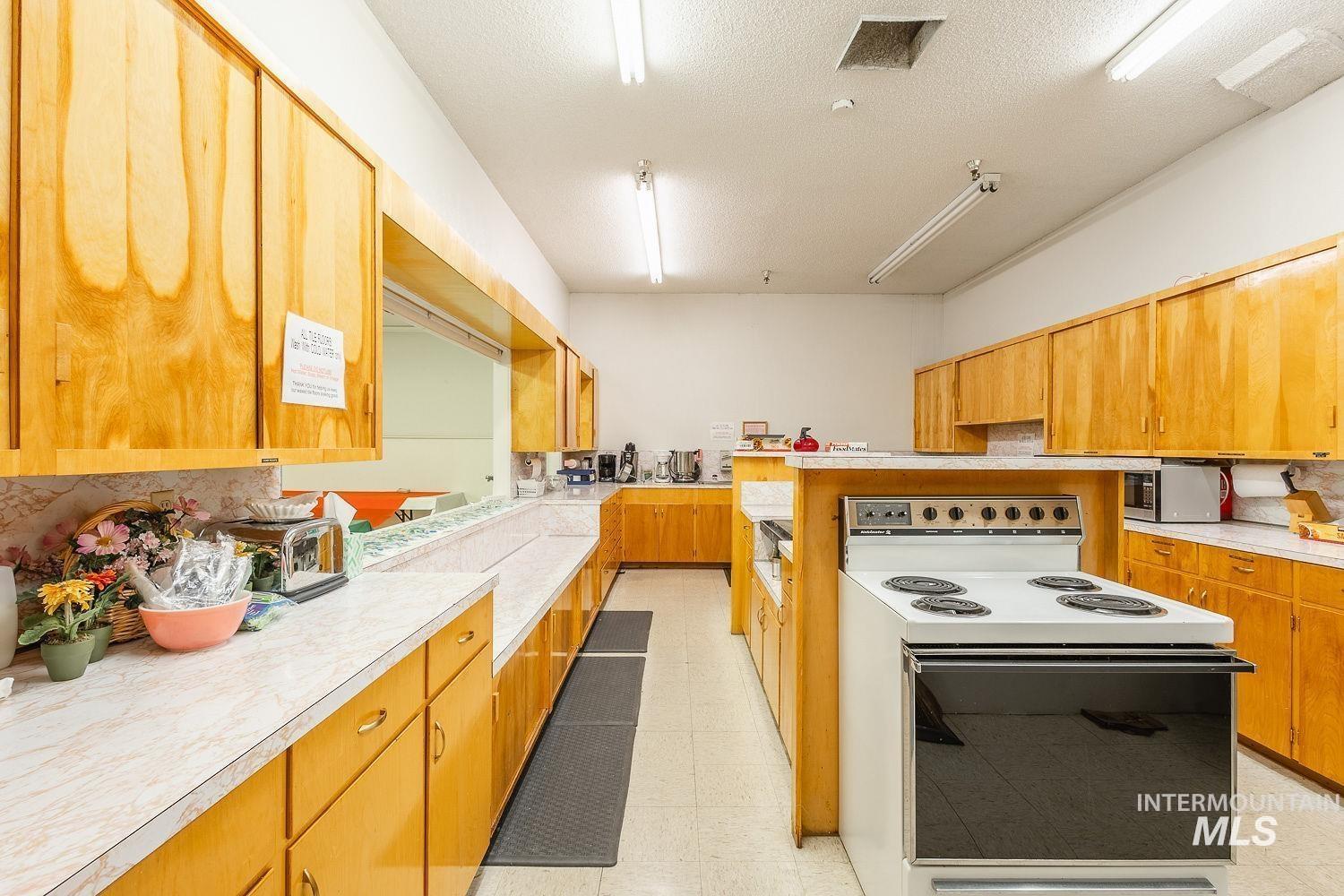 408 N Garden St, Boise, Idaho 83706, 4 Bathrooms, Residential For Sale, Price $1,690,000, 98937762