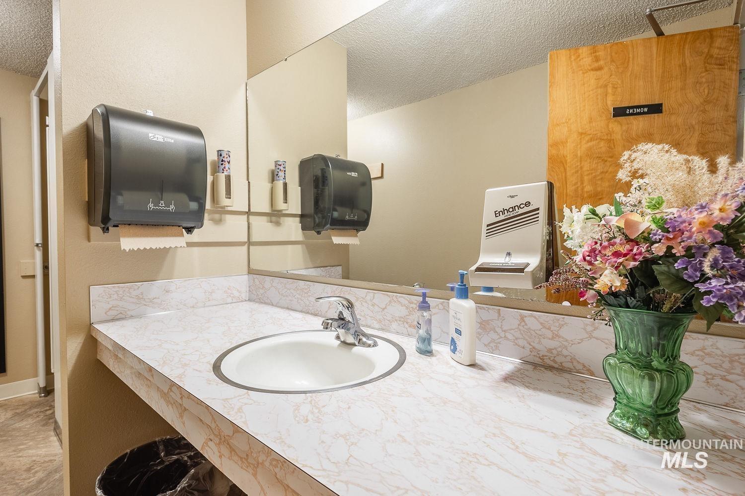 408 N Garden St, Boise, Idaho 83706, 4 Bathrooms, Residential For Sale, Price $1,690,000, 98937762