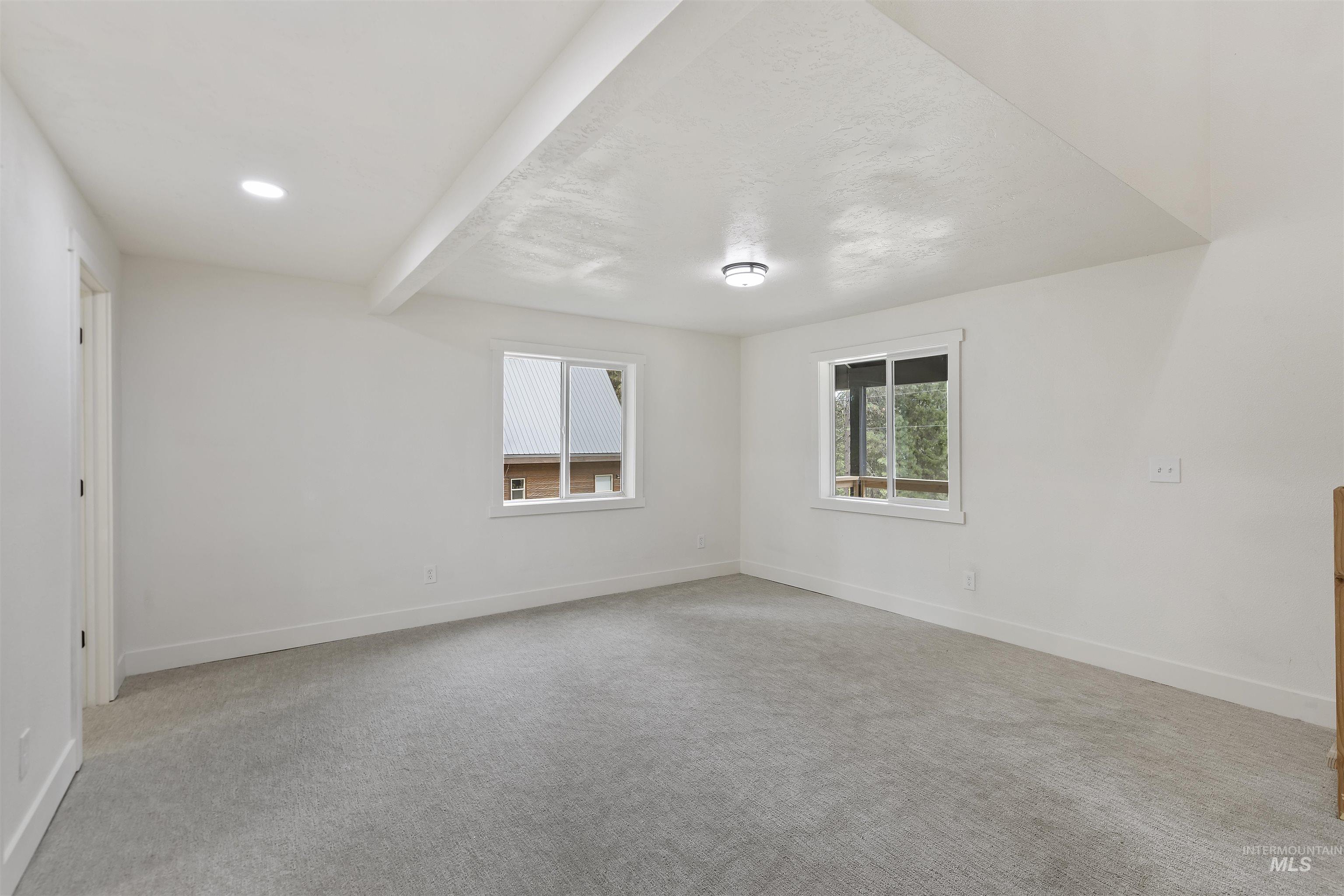 199 Scriver Woods Rd, Garden Valley, Idaho 83622, 3 Bedrooms, 3 Bathrooms, Residential For Sale, Price $499,999,MLS 98937776