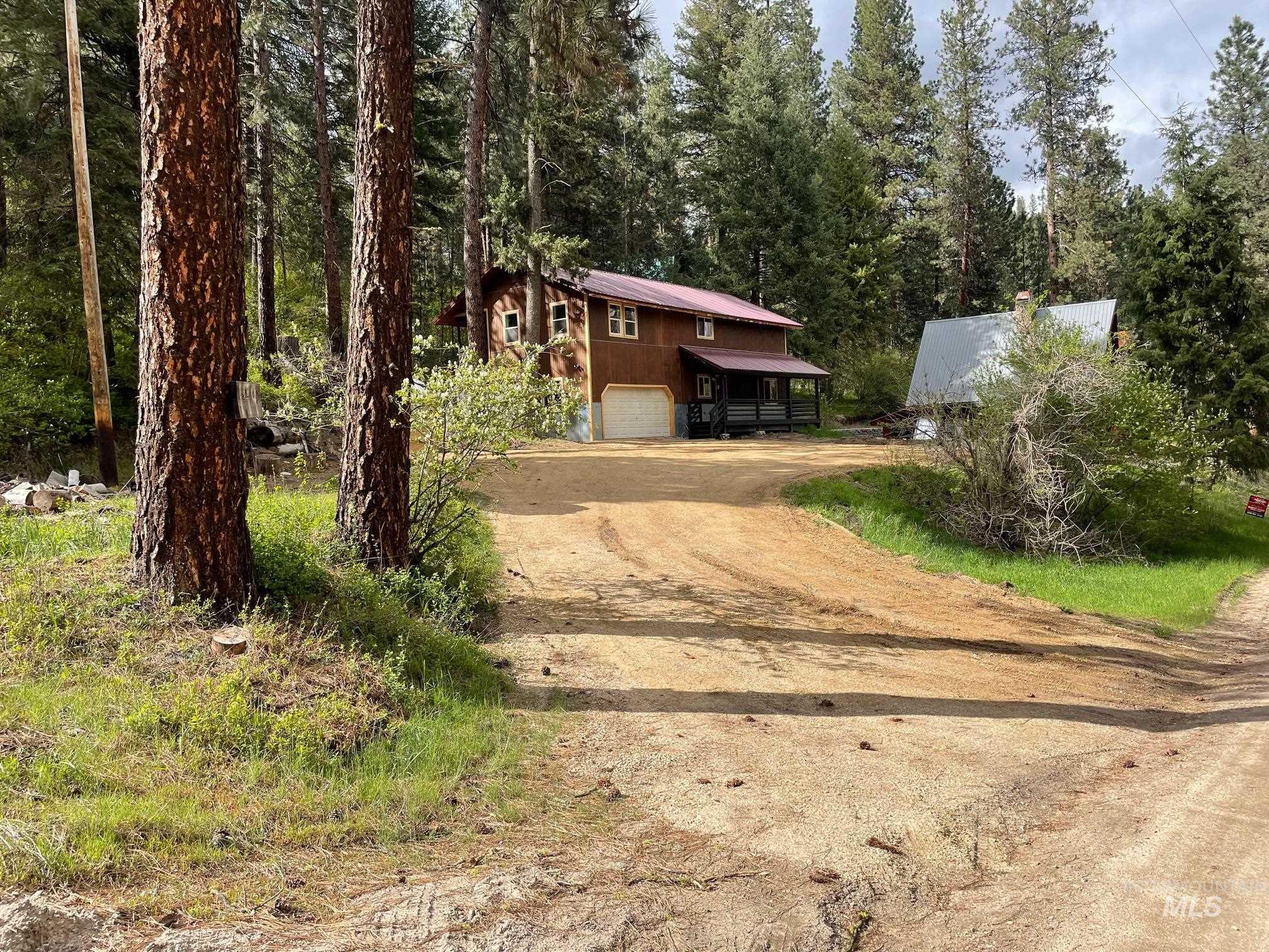 199 Scriver Woods Rd, Garden Valley, Idaho 83622, 3 Bedrooms, 3 Bathrooms, Residential For Sale, Price $499,999,MLS 98937776