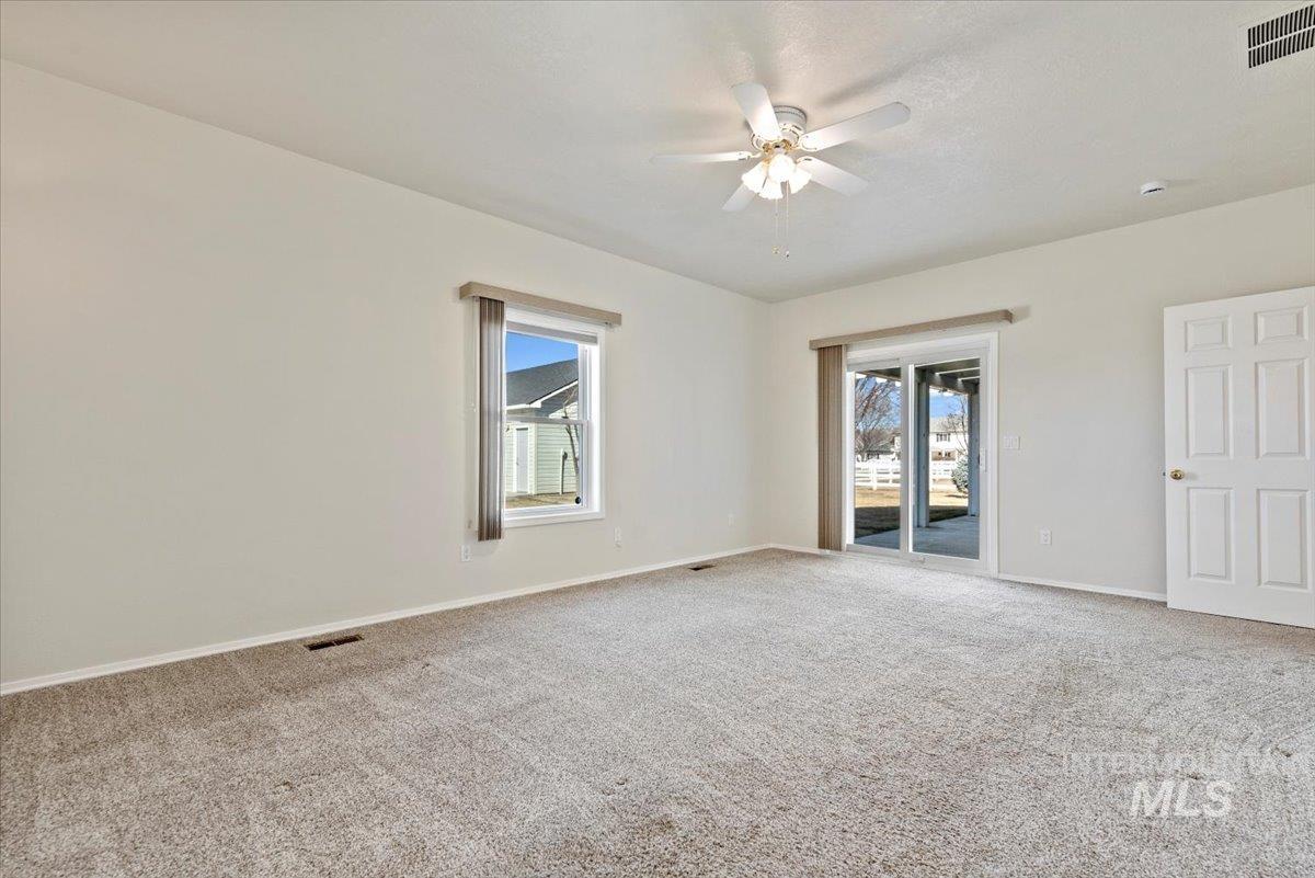 7825 S Chisum Way, Meridian, Idaho 83642-7172, 3 Bedrooms, 2 Bathrooms, Residential For Sale, Price $855,000,MLS 98937918