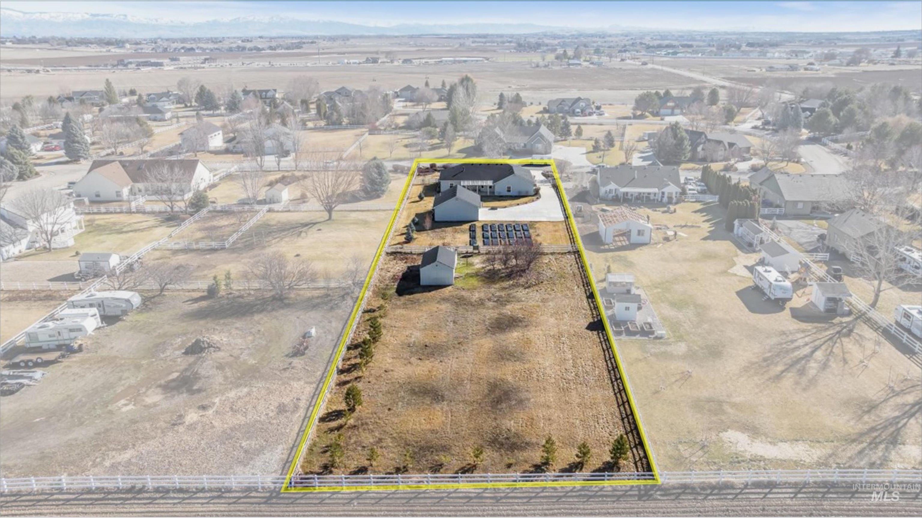 7825 S Chisum Way, Meridian, Idaho 83642-7172, 3 Bedrooms, 2 Bathrooms, Residential For Sale, Price $855,000,MLS 98937918