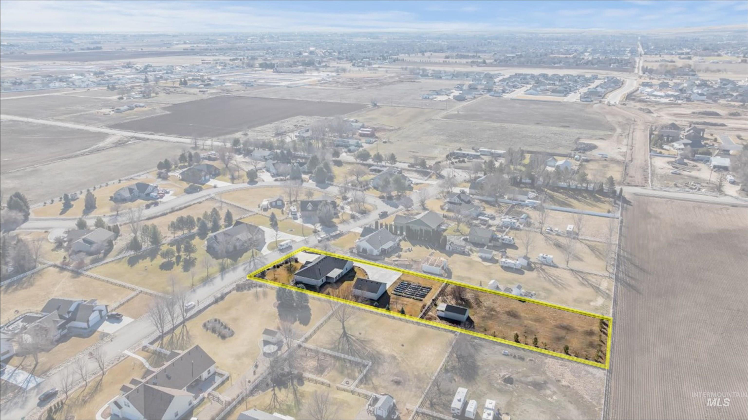 7825 S Chisum Way, Meridian, Idaho 83642-7172, 3 Bedrooms, 2 Bathrooms, Residential For Sale, Price $855,000,MLS 98937918