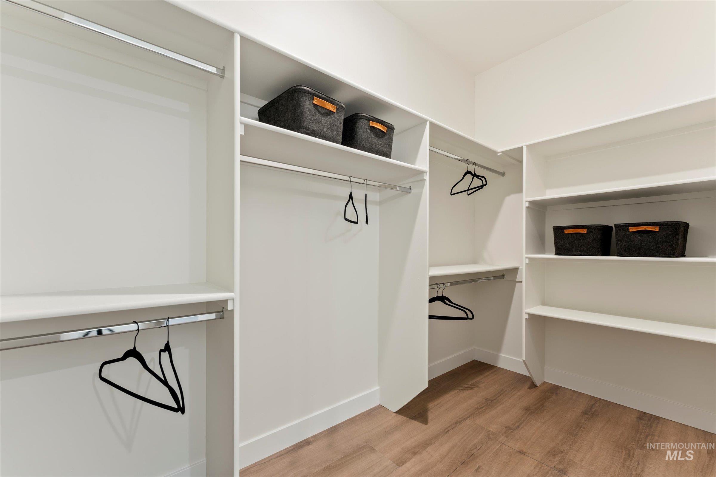 7125 & 7123 W USTICK Rd, Boise, Idaho 83704, 4 Bedrooms, 2.5 Bathrooms, Residential Income For Sale, Price $759,000,MLS 98937948