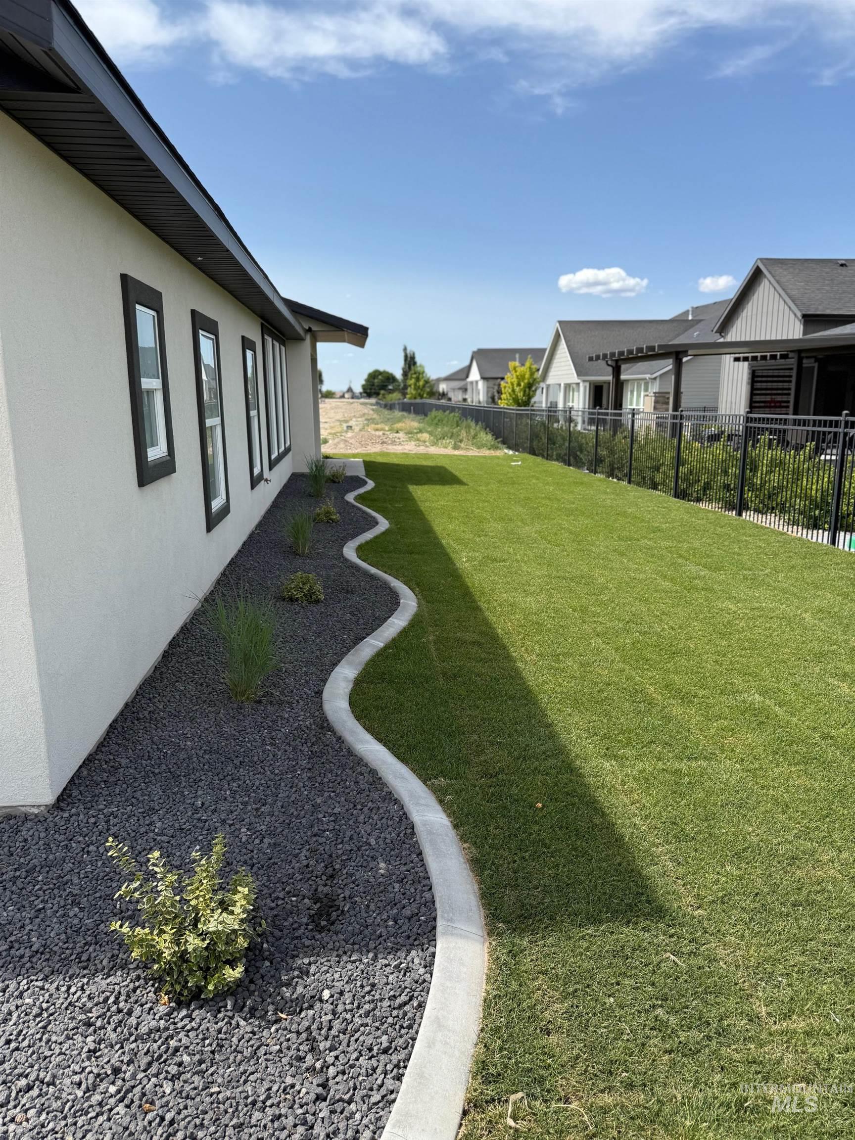 1516 Tule Dr., Twin Falls, Idaho 83301, 4 Bedrooms, 2.5 Bathrooms, Residential For Sale, Price $529,999, 98938108