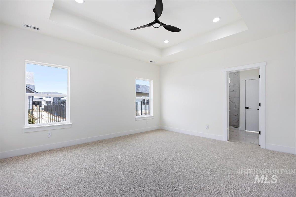 1516 Tule Dr., Twin Falls, Idaho 83301, 4 Bedrooms, 2.5 Bathrooms, Residential For Sale, Price $529,999, 98938108