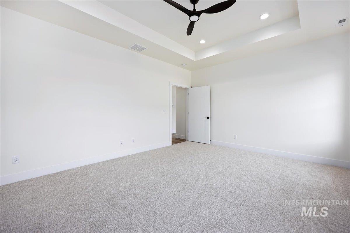 1516 Tule Dr., Twin Falls, Idaho 83301, 4 Bedrooms, 2.5 Bathrooms, Residential For Sale, Price $529,999, 98938108