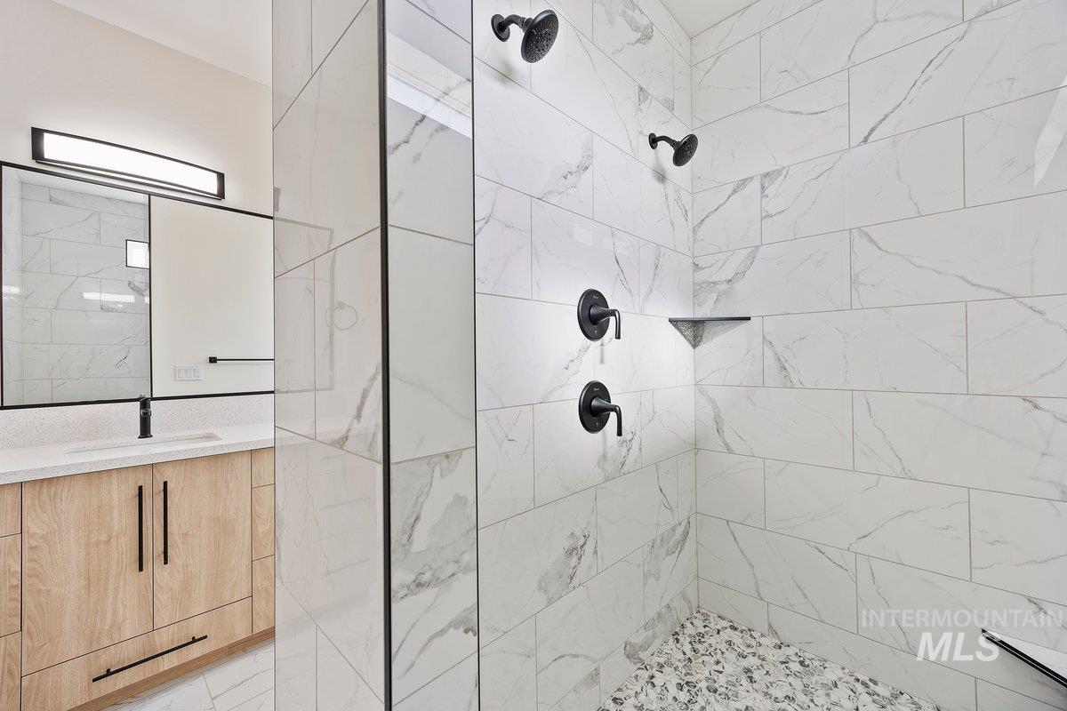 1516 Tule Dr., Twin Falls, Idaho 83301, 4 Bedrooms, 2.5 Bathrooms, Residential For Sale, Price $529,999, 98938108