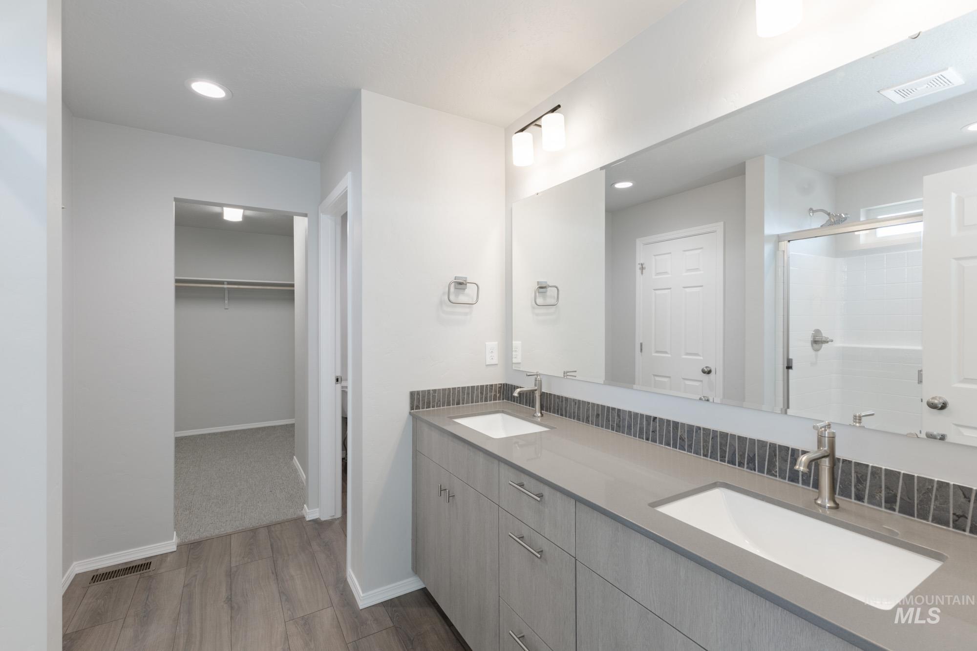 11167 Cart St, Caldwell, Idaho 83605, 4 Bedrooms, 2.5 Bathrooms, Residential For Sale, Price $462,990,MLS 98938192