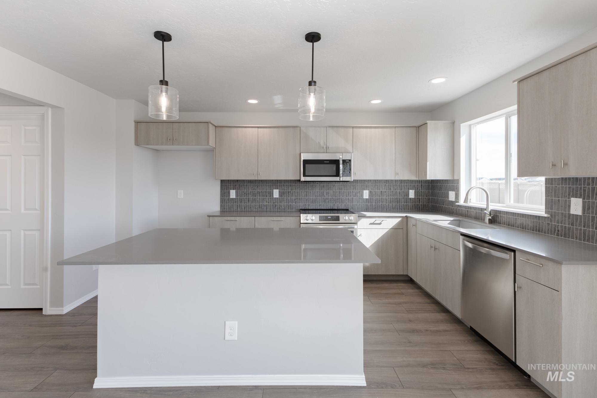 11167 Cart St, Caldwell, Idaho 83605, 4 Bedrooms, 2.5 Bathrooms, Residential For Sale, Price $462,990,MLS 98938192