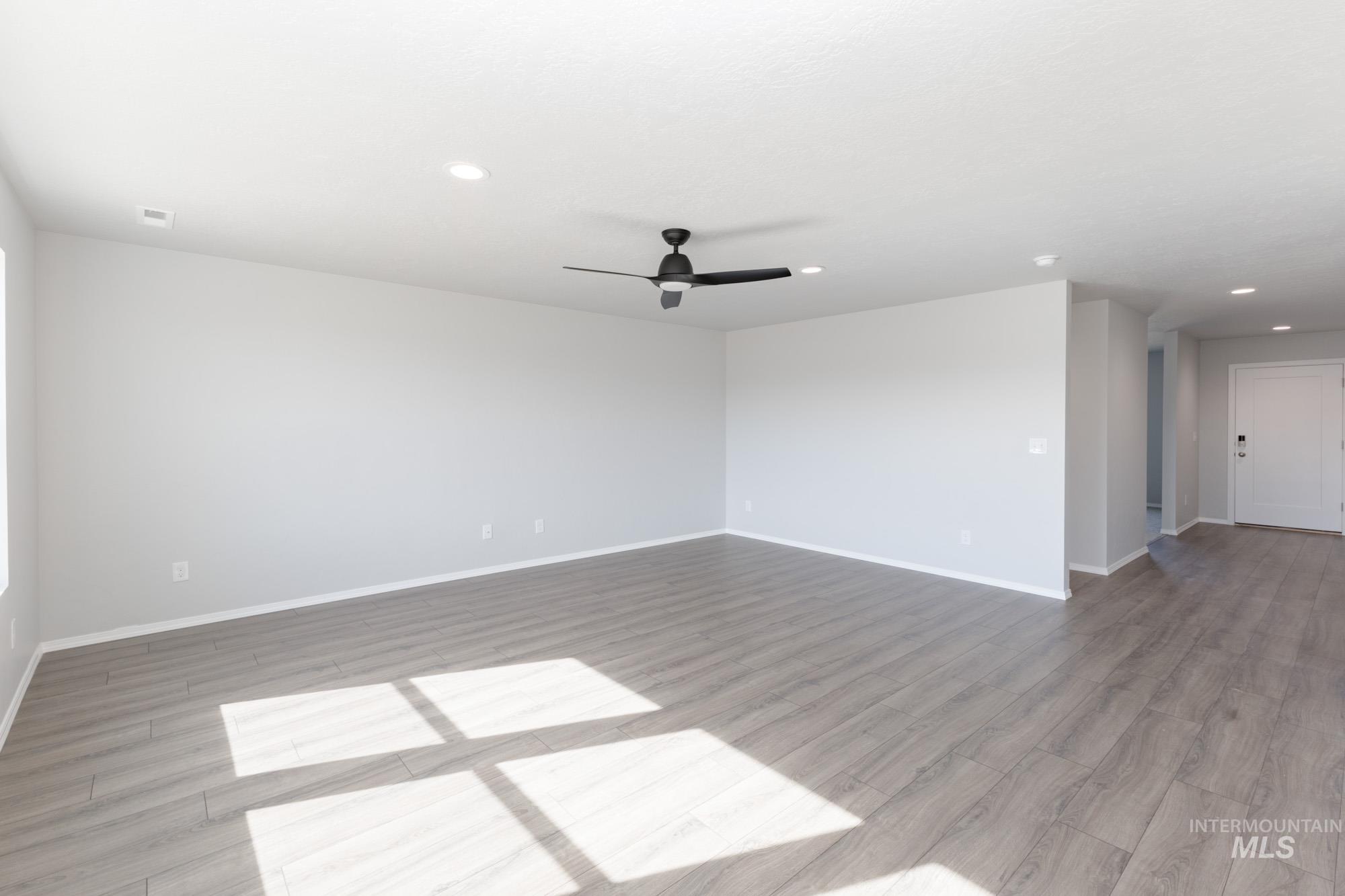 11167 Cart St, Caldwell, Idaho 83605, 4 Bedrooms, 2.5 Bathrooms, Residential For Sale, Price $462,990,MLS 98938192