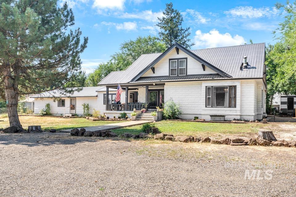 85 W Washington Ave, Cambridge, Idaho 83610, 9 Bedrooms, 2.5 Bathrooms, Residential For Sale, Price $352,000, 98938279