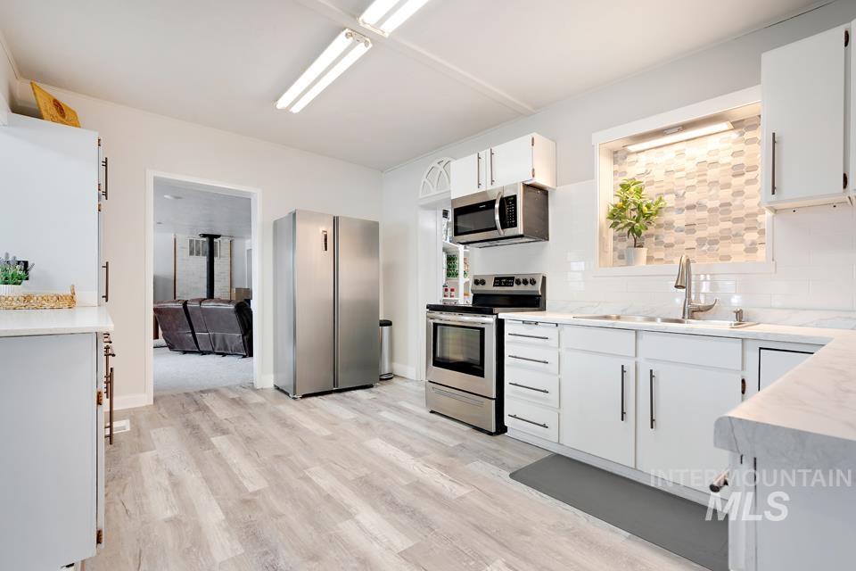 85 W Washington Ave, Cambridge, Idaho 83610, 9 Bedrooms, 2.5 Bathrooms, Residential For Sale, Price $352,000, 98938279