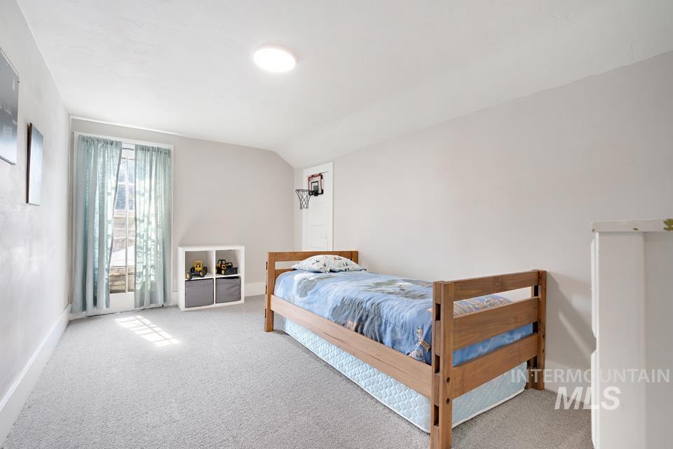 85 W Washington Ave, Cambridge, Idaho 83610, 9 Bedrooms, 2.5 Bathrooms, Residential For Sale, Price $352,000, 98938279