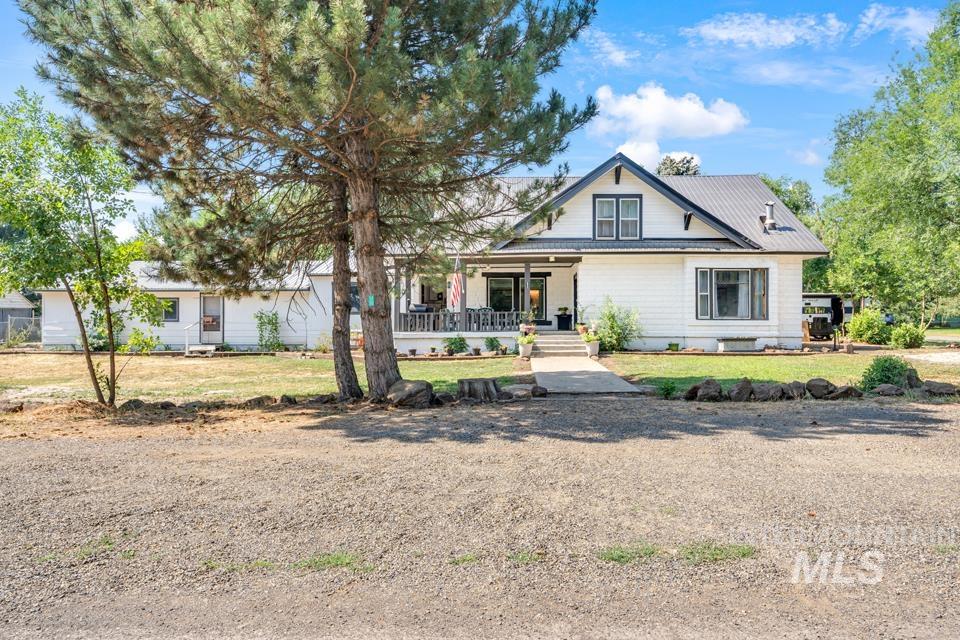 85 W Washington Ave, Cambridge, Idaho 83610, 9 Bedrooms, 2.5 Bathrooms, Residential For Sale, Price $362,000,MLS 98938279