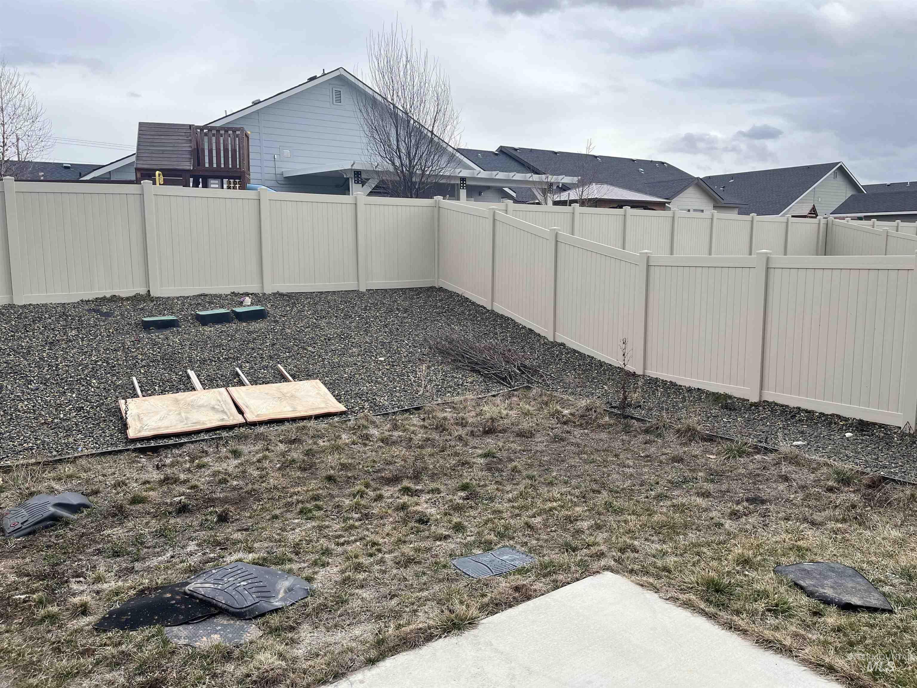 5928 S Nordean Ave, Meridian, Idaho 83642, 4 Bedrooms, 2.5 Bathrooms, Residential For Sale, Price $426,450,MLS 98938320