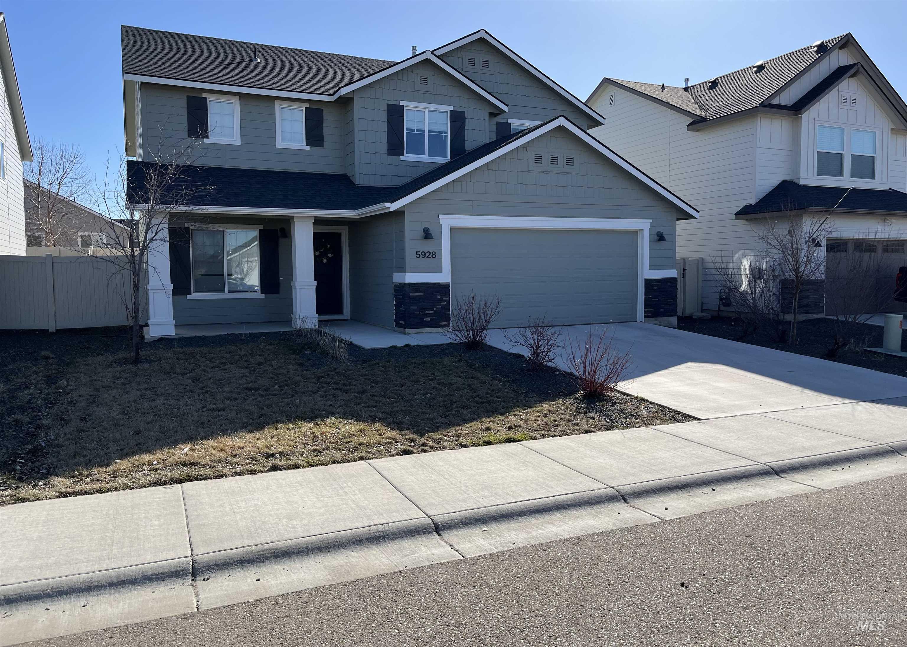 5928 S Nordean Ave, Meridian, Idaho 83642, 4 Bedrooms, 2.5 Bathrooms, Residential For Sale, Price $426,450,MLS 98938320