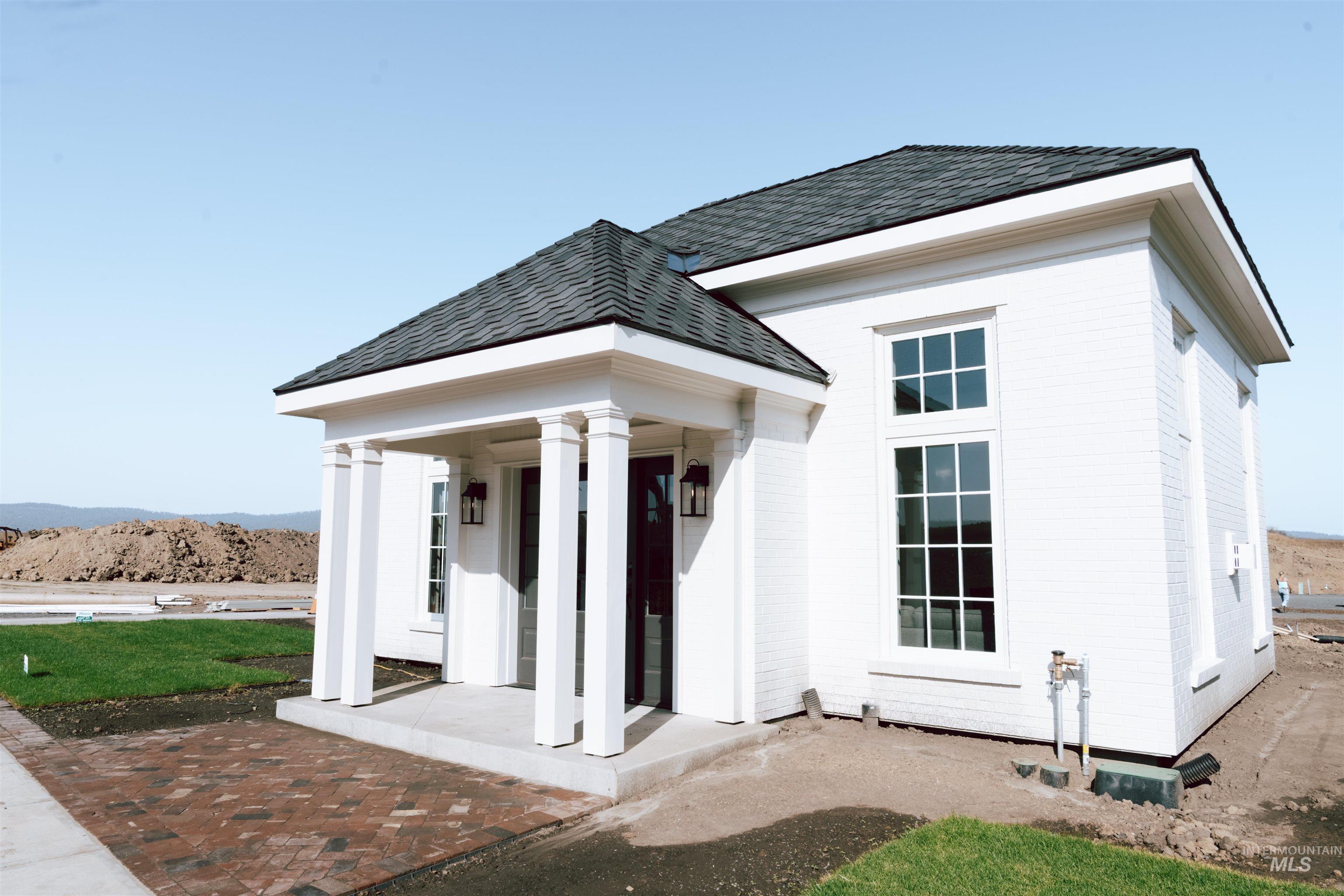 1354 Slonaker Drive, Moscow, Idaho 83843, 7 Bedrooms, 5.5 Bathrooms, Residential For Sale, Price $1,250,000,MLS 98938428