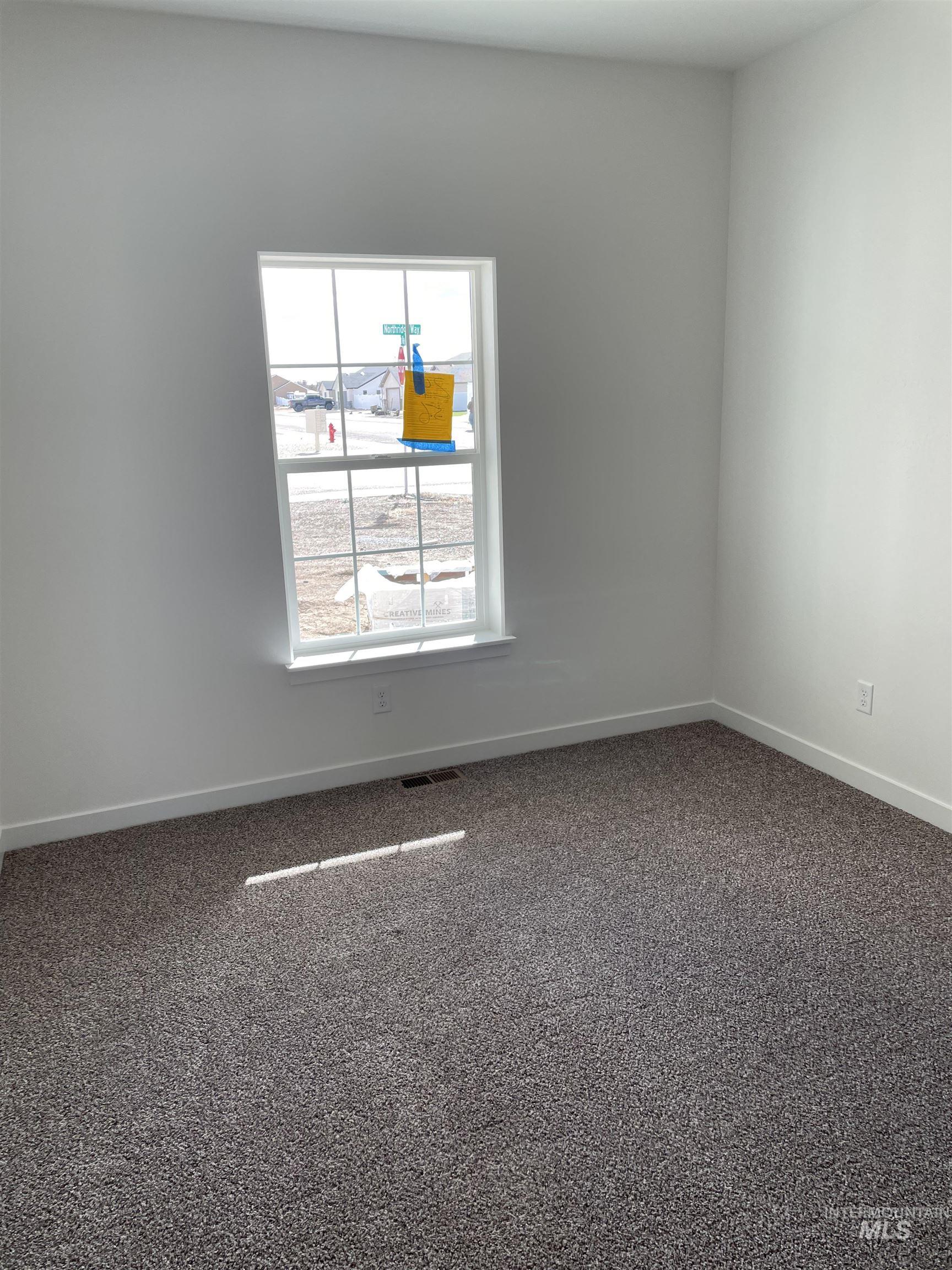 1146 Northridge Way, Kimberly, Idaho 83301-5999, 4 Bedrooms, 2 Bathrooms, Residential For Sale, Price $466,900,MLS 98938551