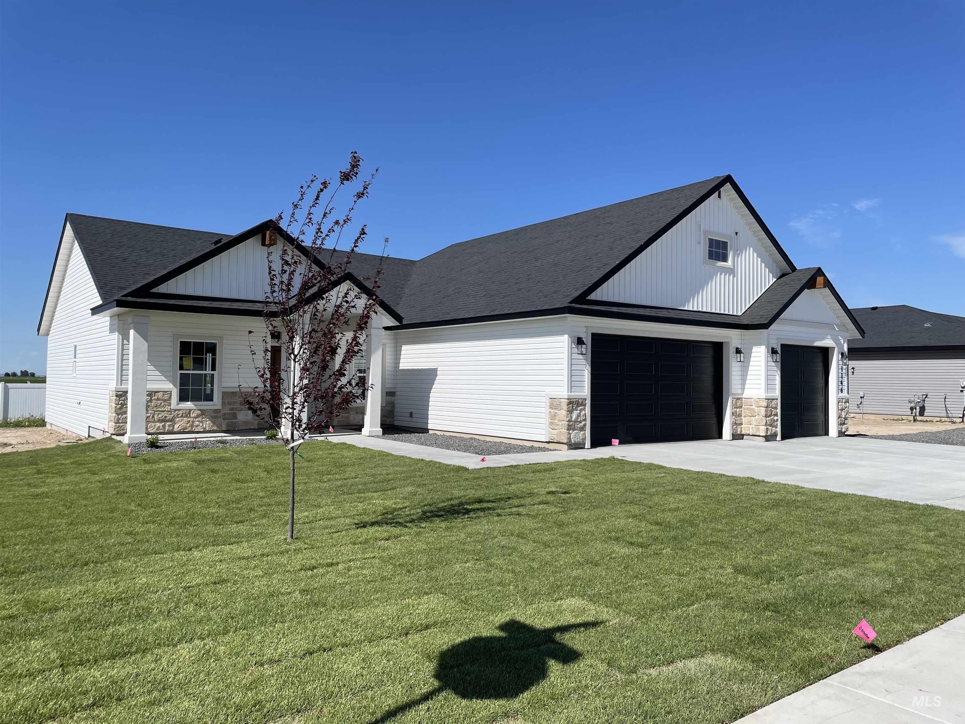 1146 Northridge Way, Kimberly, Idaho 83301-5999, 4 Bedrooms, 2 Bathrooms, Residential For Sale, Price $466,900,MLS 98938551