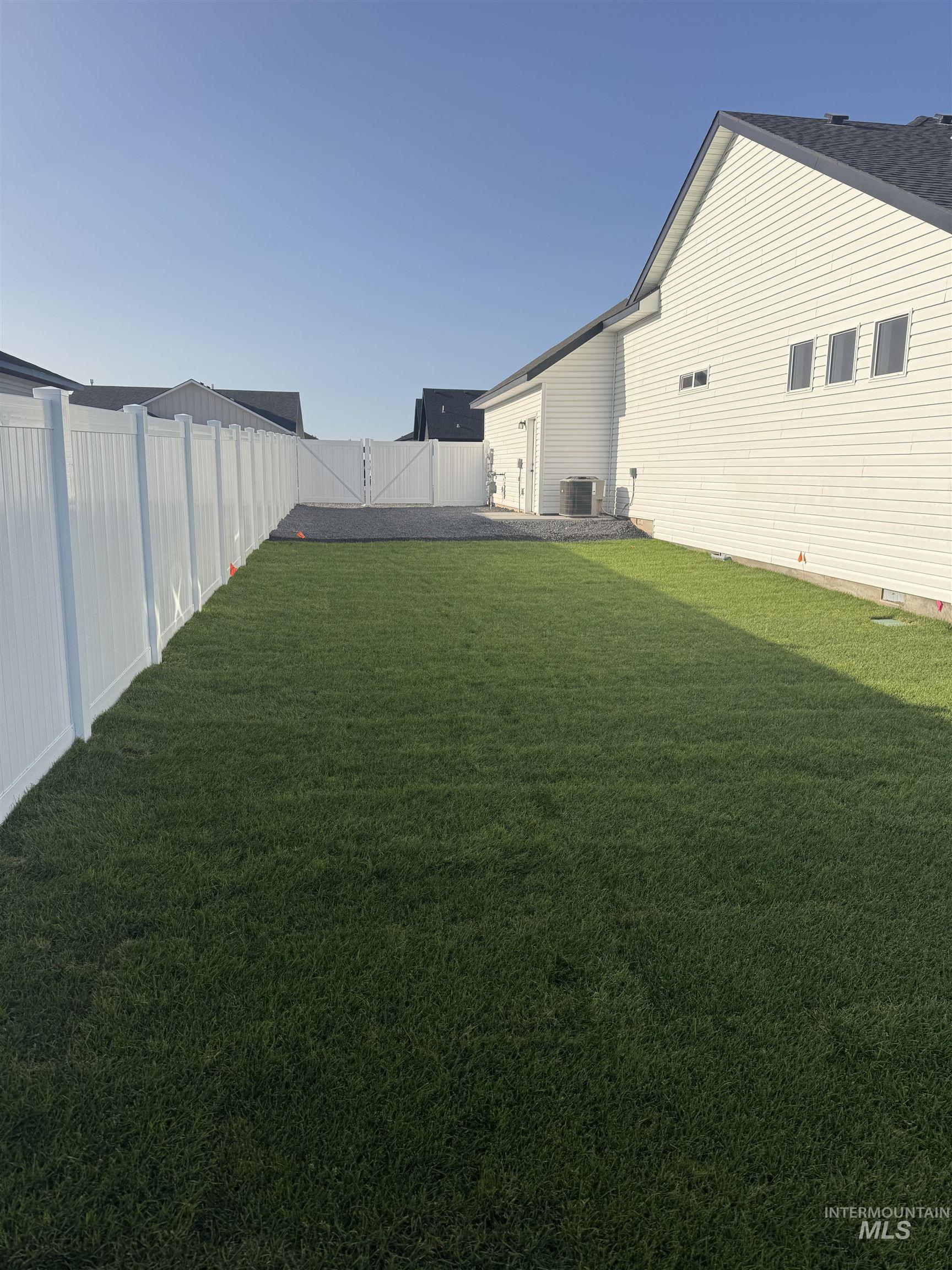 1146 Northridge Way, Kimberly, Idaho 83301-5999, 4 Bedrooms, 2 Bathrooms, Residential For Sale, Price $466,900,MLS 98938551