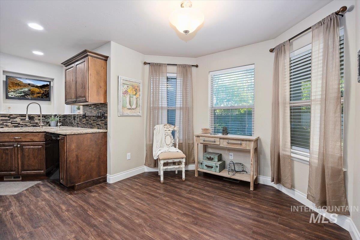 595 I B Perrine Rd, Twin Falls, Idaho 83301-3038, 6 Bedrooms, 4 Bathrooms, Residential For Sale, Price $683,900, 98938599