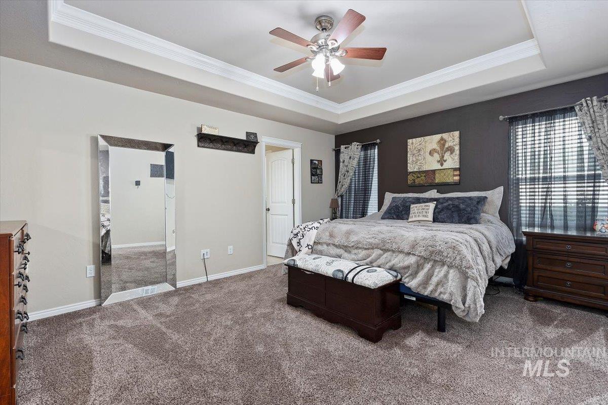 595 I B Perrine Rd, Twin Falls, Idaho 83301-3038, 6 Bedrooms, 4 Bathrooms, Residential For Sale, Price $683,900, 98938599