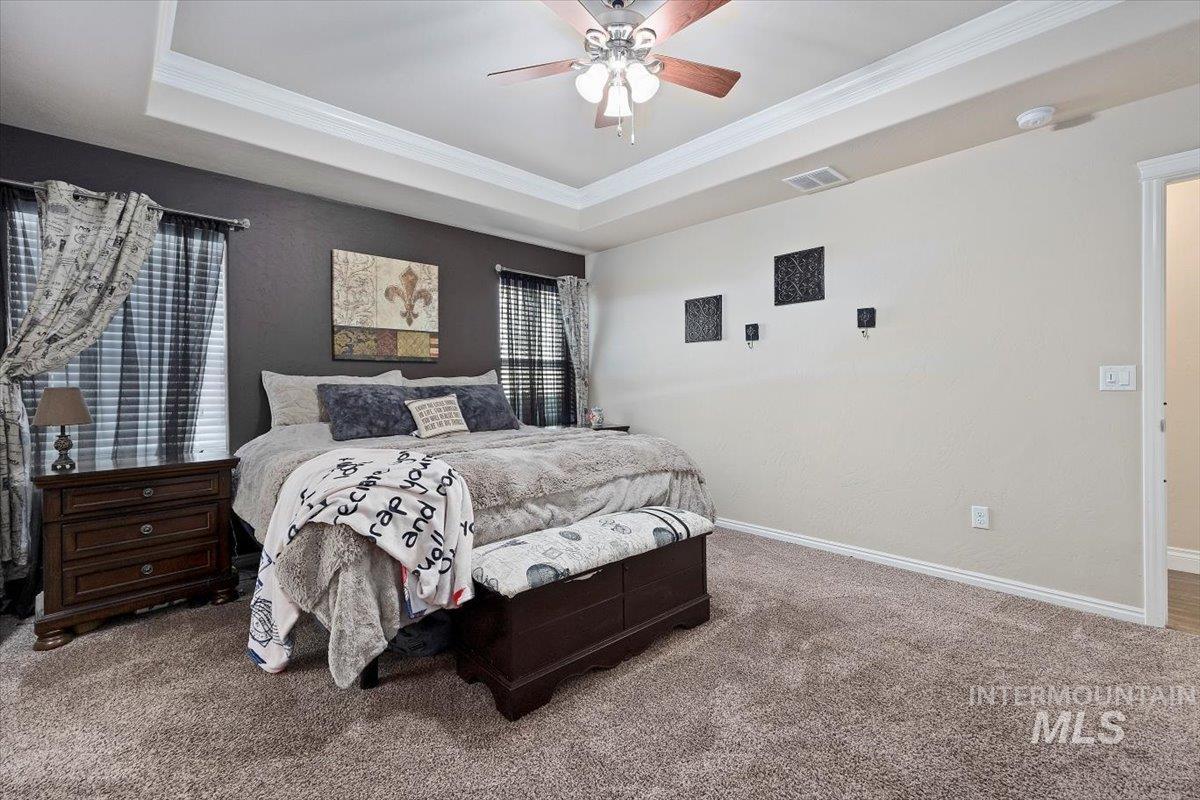 595 I B Perrine Rd, Twin Falls, Idaho 83301-3038, 6 Bedrooms, 4 Bathrooms, Residential For Sale, Price $683,900, 98938599