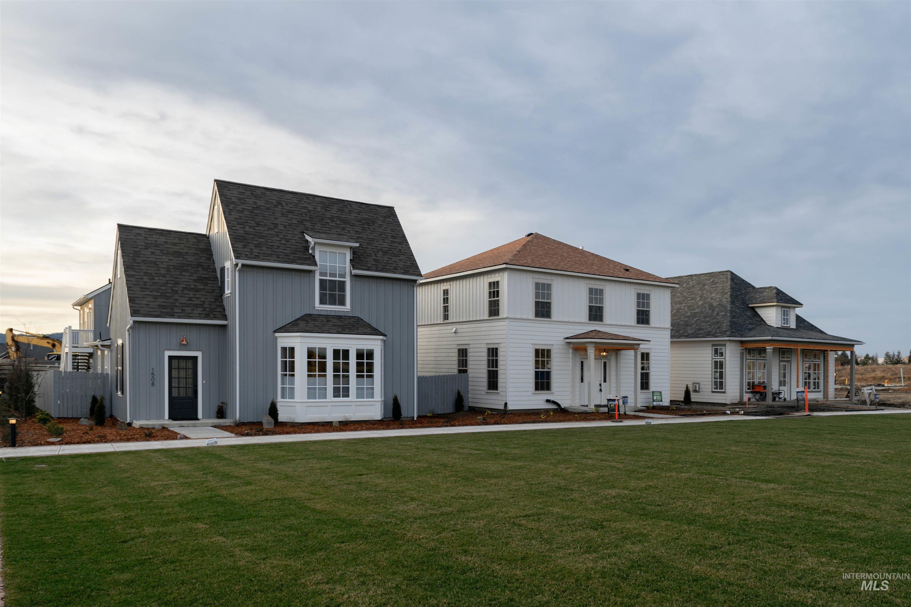 1470 Picotee Circle, Moscow, Idaho 83843, 3 Bedrooms, 2.5 Bathrooms, Residential For Sale, Price $525,000,MLS 98938647