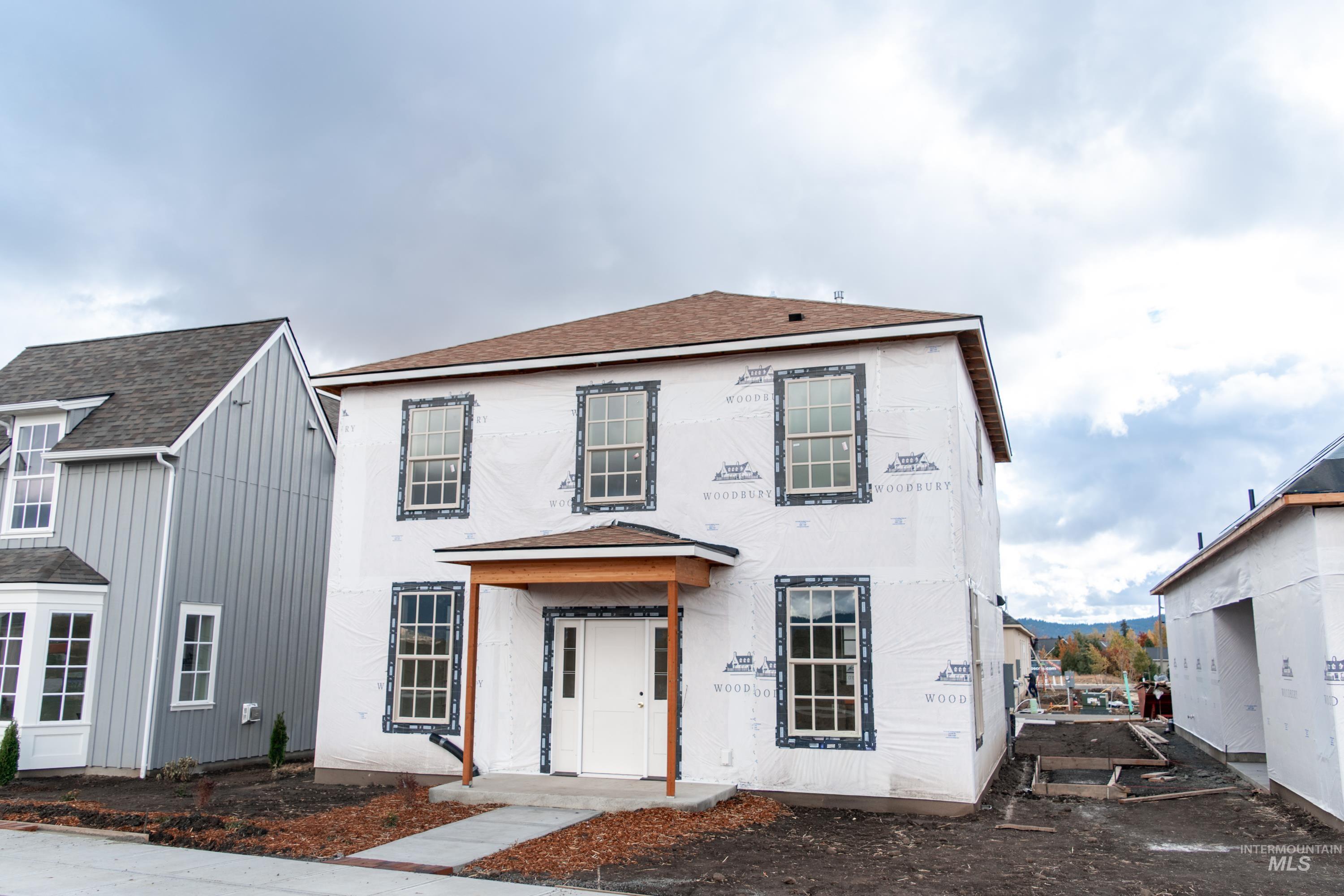 1470 Picotee Circle, Moscow, Idaho 83843, 3 Bedrooms, 2.5 Bathrooms, Residential For Sale, Price $525,000,MLS 98938647