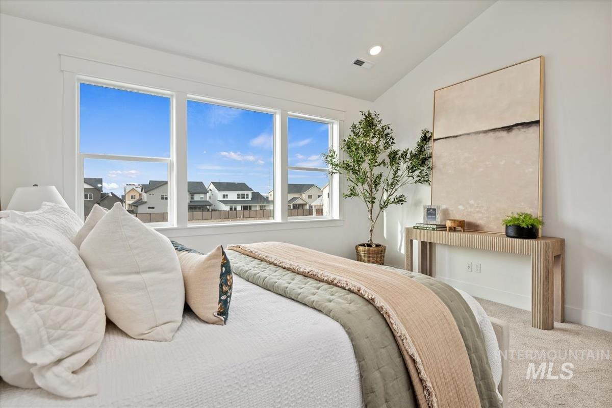 4652 N Alameda Creek Ave, Meridian, Idaho 83646, 3 Bedrooms, 2.5 Bathrooms, Residential For Sale, Price $549,900,MLS 98938770