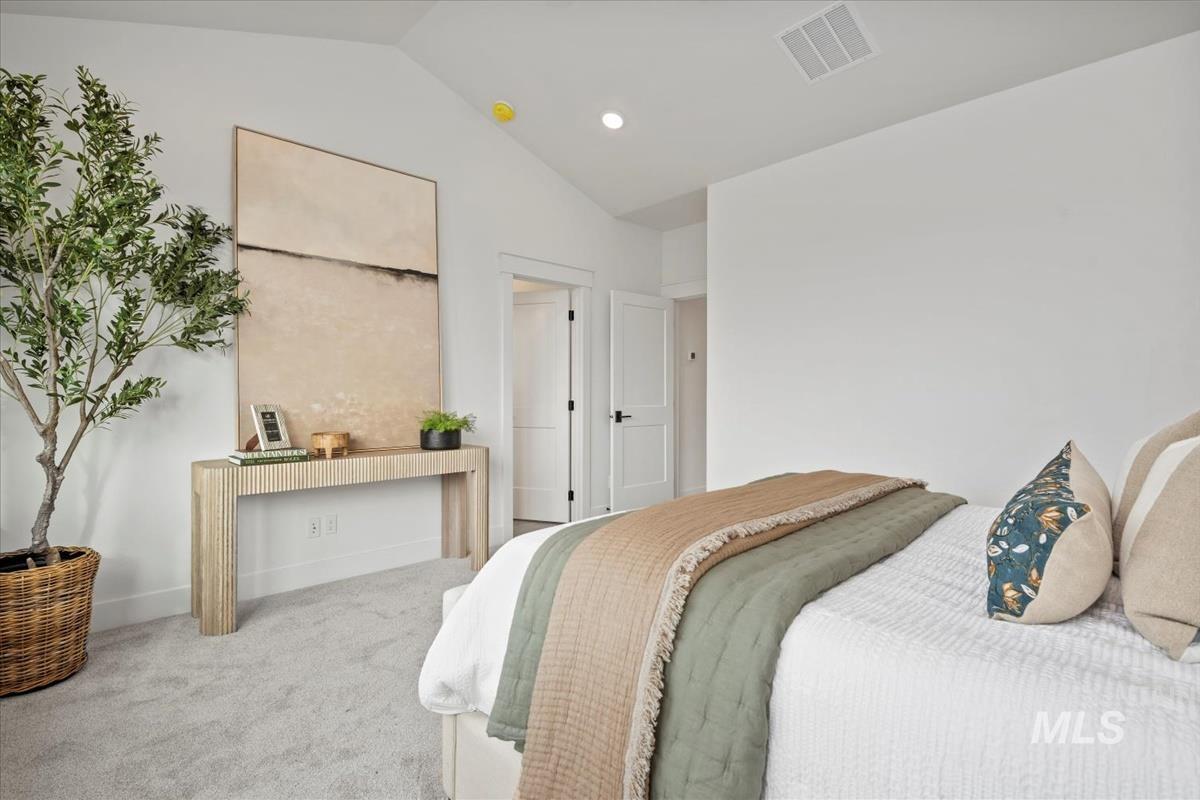 4652 N Alameda Creek Ave, Meridian, Idaho 83646, 3 Bedrooms, 2.5 Bathrooms, Residential For Sale, Price $549,900,MLS 98938770