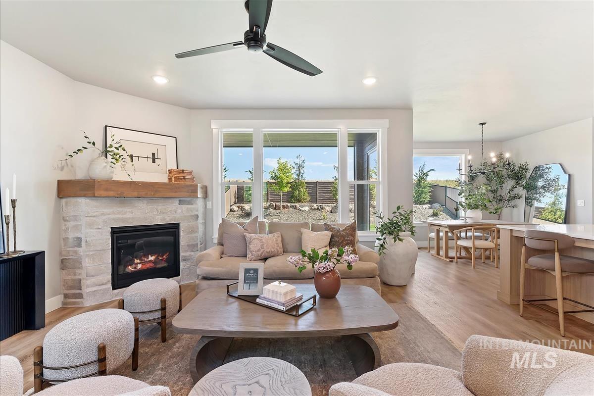 4588 N Alameda Creek Ave, Meridian, Idaho 83646, 3 Bedrooms, 2.5 Bathrooms, Residential For Sale, Price $559,900,MLS 98938771