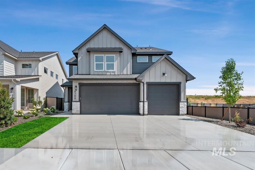 4588 N Alameda Creek Ave, Meridian, Idaho 83646, 3 Bedrooms, 2.5 Bathrooms, Residential For Sale, Price $559,900,MLS 98938771