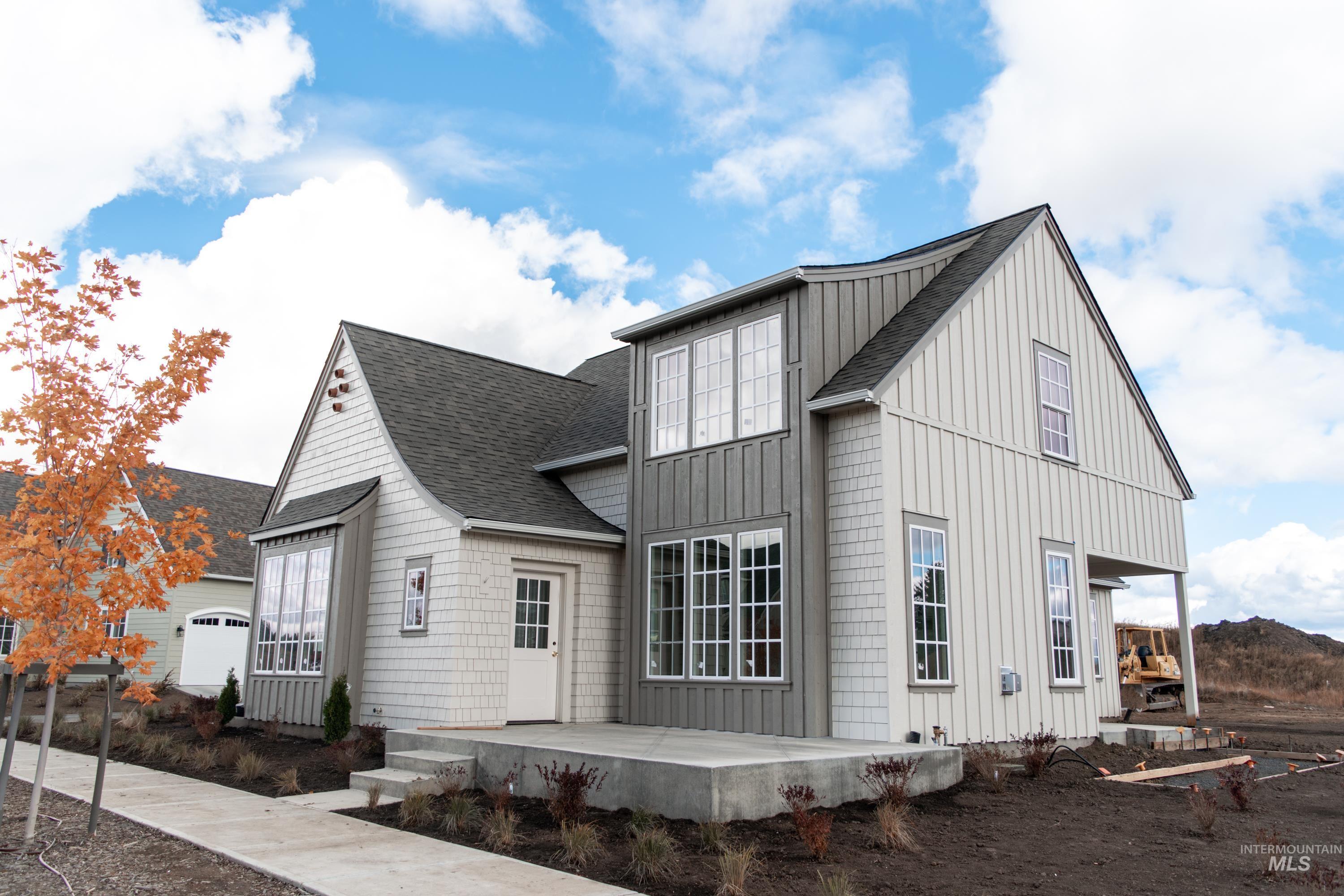 1560 Slonaker, Moscow, Idaho 83843, 4 Bedrooms, 2.5 Bathrooms, Residential For Sale, Price $719,000,MLS 98938802