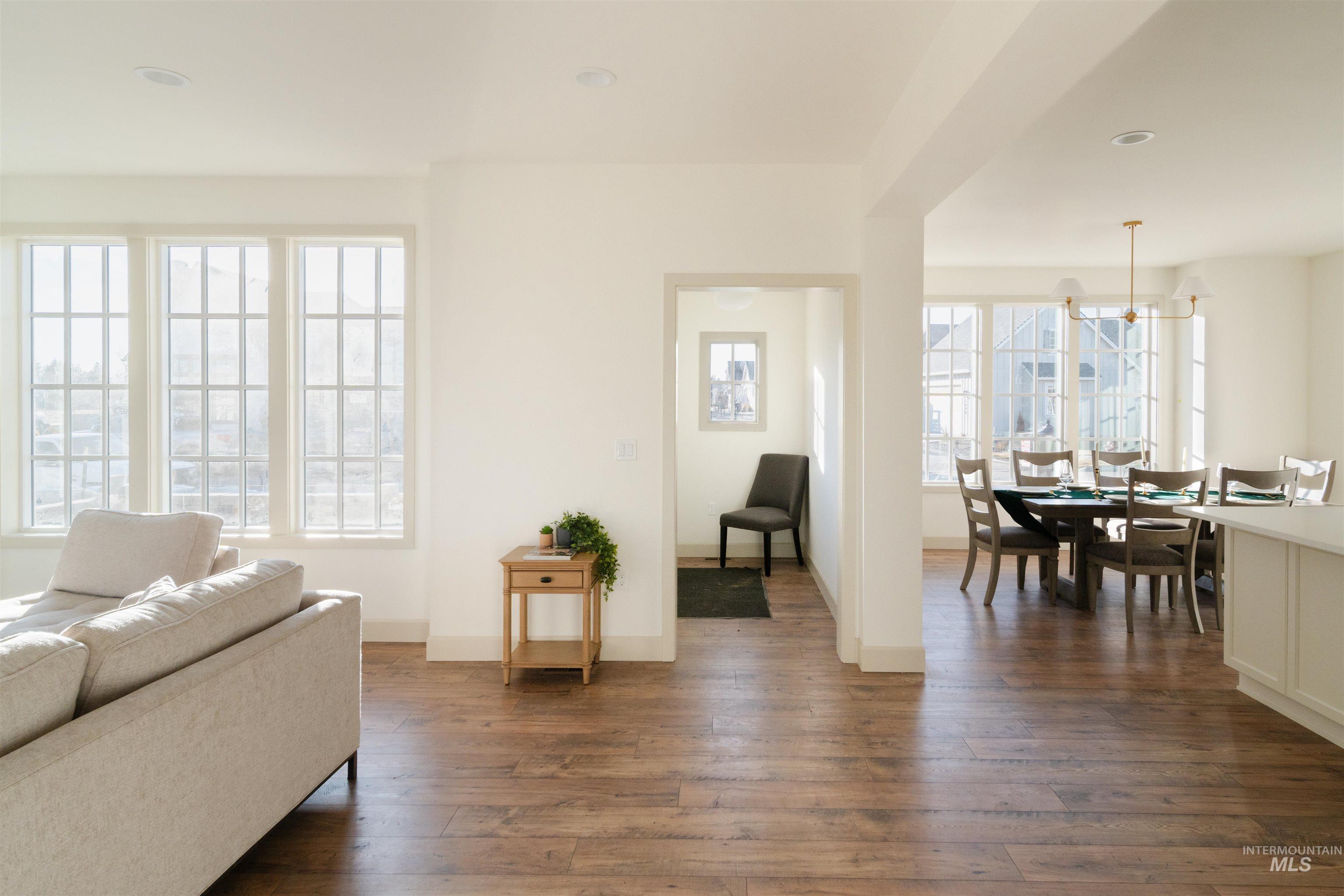 1560 Slonaker, Moscow, Idaho 83843, 4 Bedrooms, 2.5 Bathrooms, Residential For Sale, Price $719,000,MLS 98938802