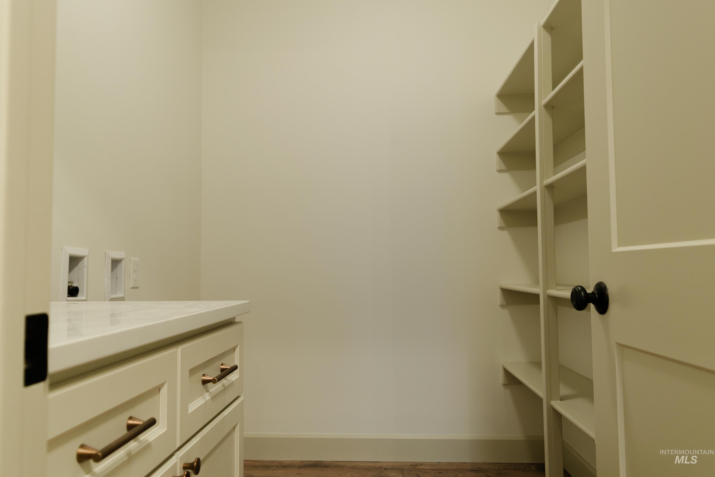 1560 Slonaker, Moscow, Idaho 83843, 4 Bedrooms, 2.5 Bathrooms, Residential For Sale, Price $719,000,MLS 98938802