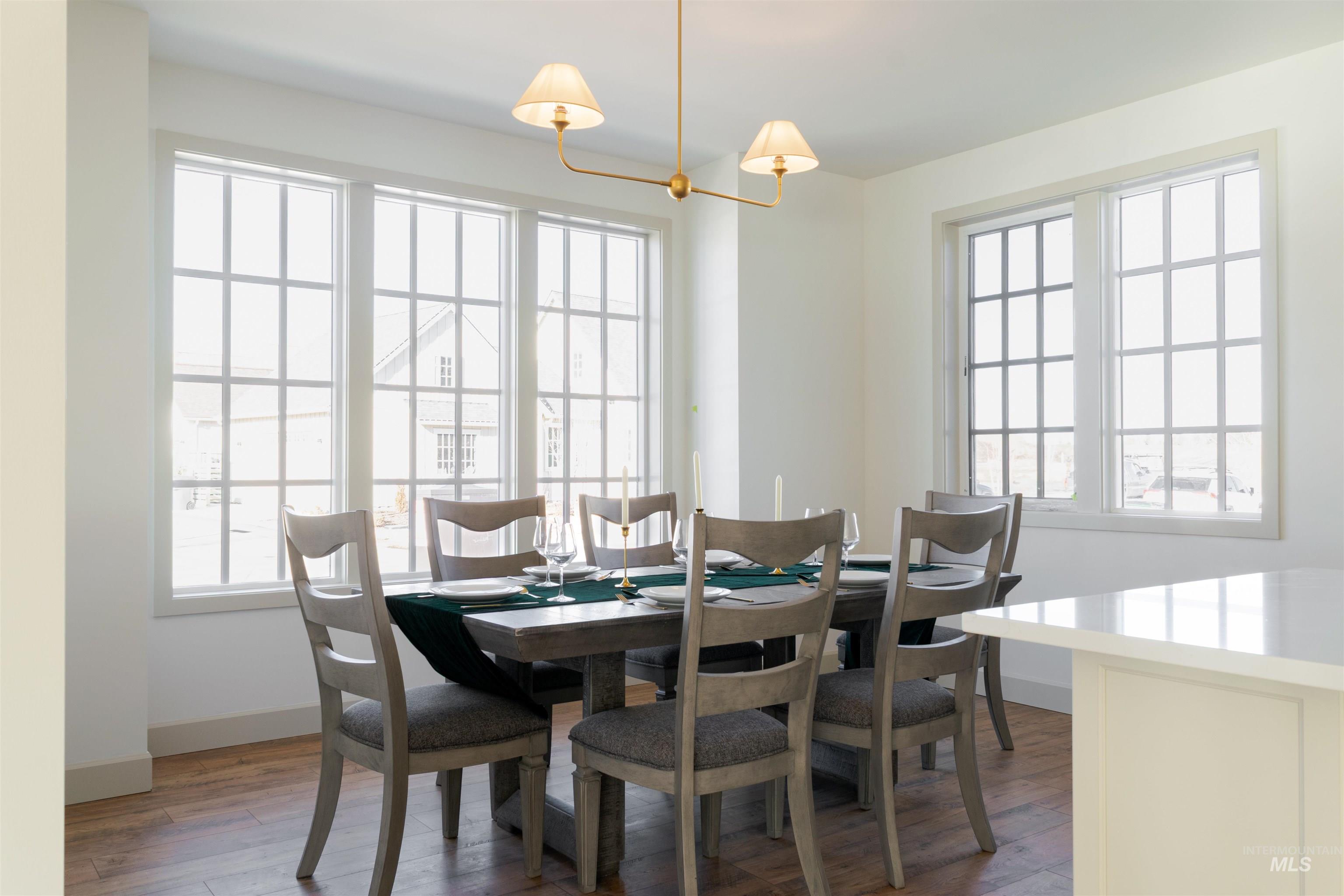 1560 Slonaker, Moscow, Idaho 83843, 4 Bedrooms, 2.5 Bathrooms, Residential For Sale, Price $719,000,MLS 98938802