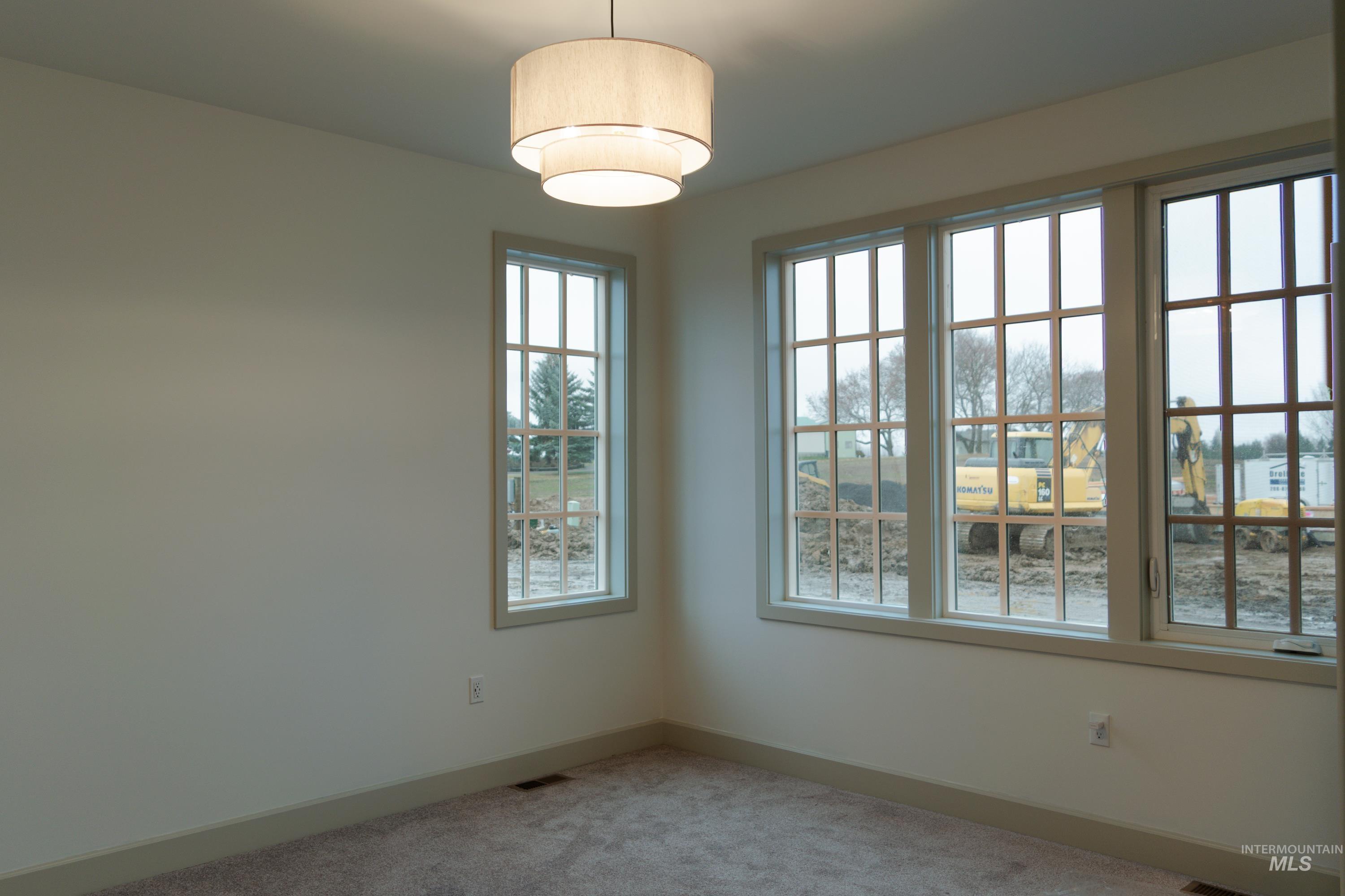 1560 Slonaker, Moscow, Idaho 83843, 4 Bedrooms, 2.5 Bathrooms, Residential For Sale, Price $719,000,MLS 98938802