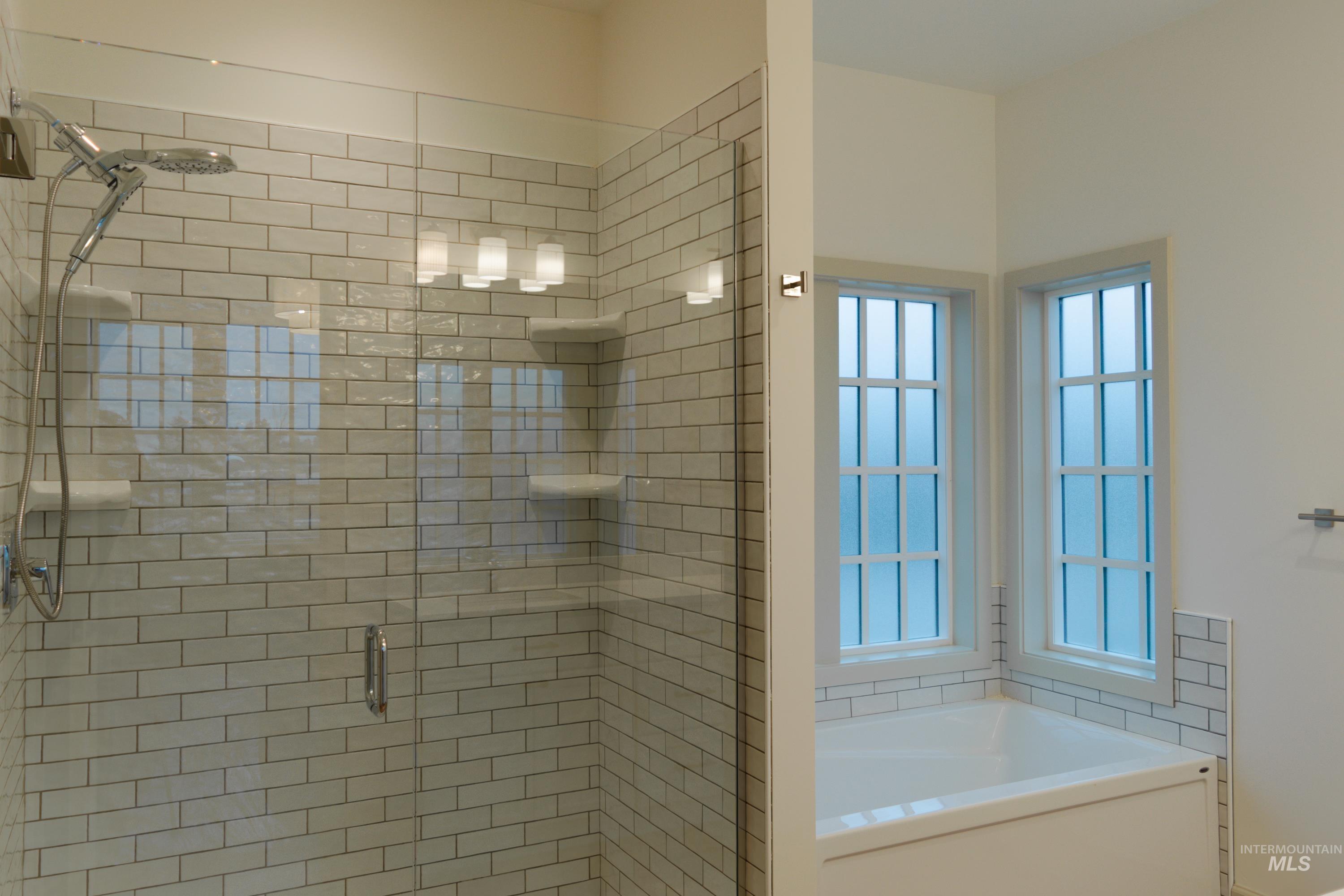 1560 Slonaker, Moscow, Idaho 83843, 4 Bedrooms, 2.5 Bathrooms, Residential For Sale, Price $719,000,MLS 98938802