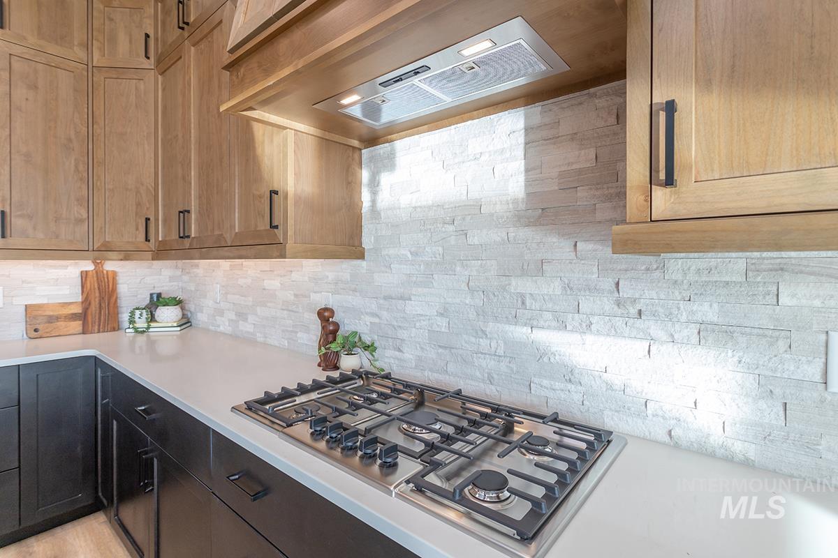 3081 N Ajax Ave, Eagle, Idaho 83616, 3 Bedrooms, 4.5 Bathrooms, Residential For Sale, Price $1,039,999,MLS 98938815